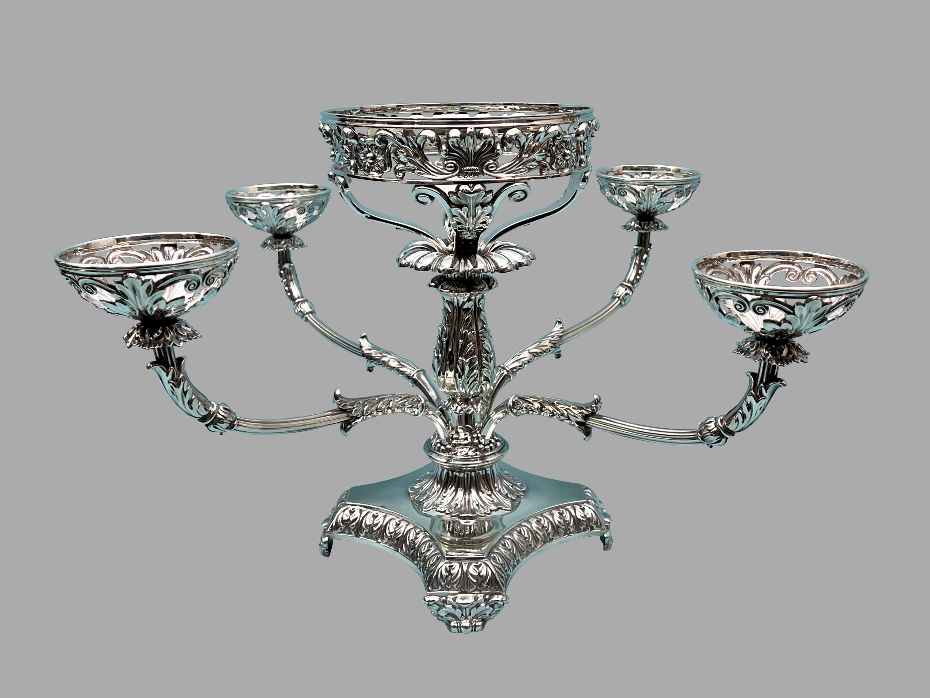 18th Century Magnificent Matthew Boulton (1728-1809) Sterling Silver 4 Branch Epergne