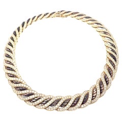 Prächtige Mauboussin Halskette aus Gelbgold mit 30 Karat grauem Perlmutt-Diamant