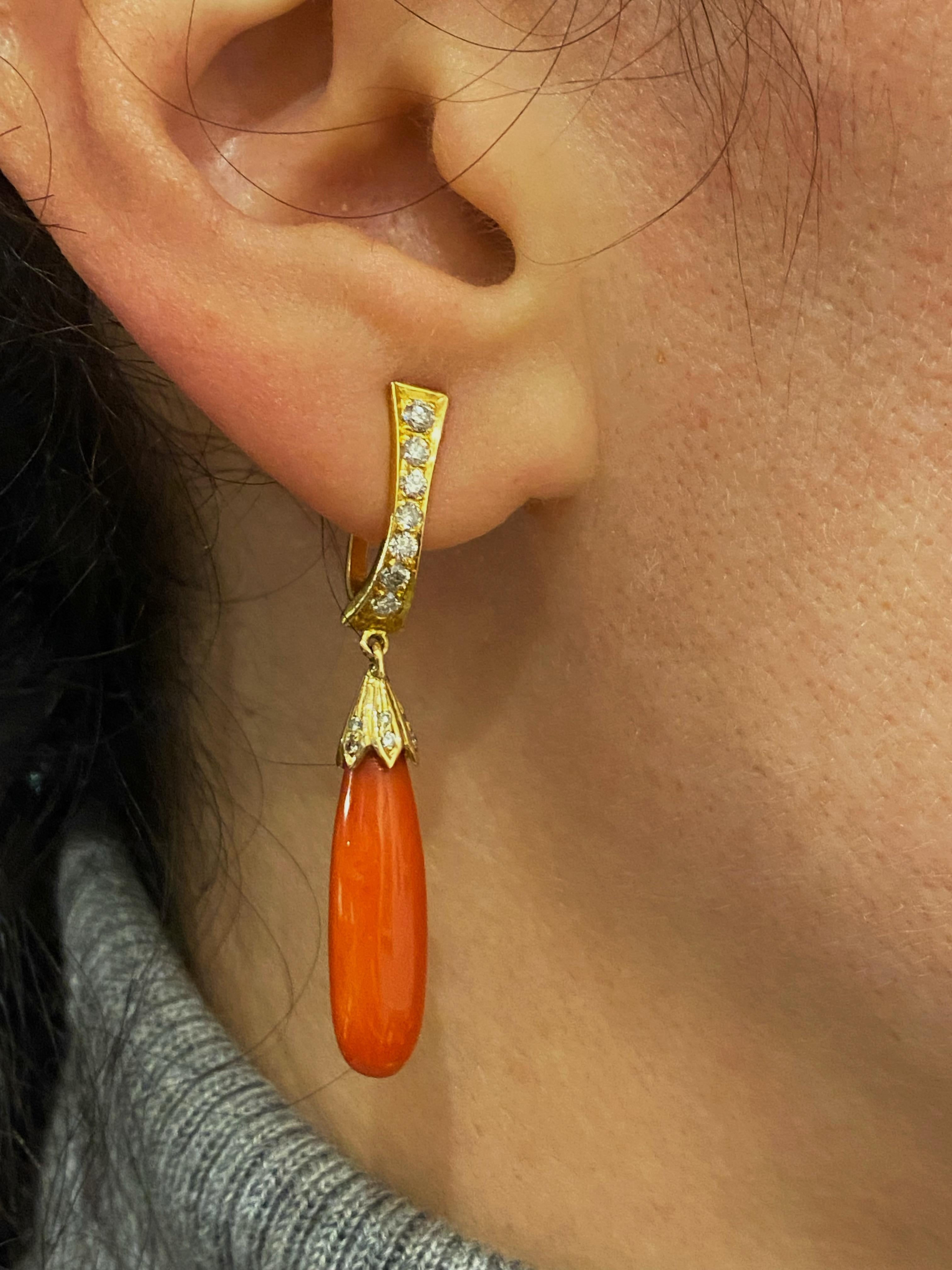 This magnificent pair of Natural Mediterranean Coral & 

Diamond Dangle (Pendant) Earrings 

is handmade in Italy in 1970's

 

Featuring drop design, that is both very feminine & elegant,  

& secure & comfortable clip-on closure –

good for