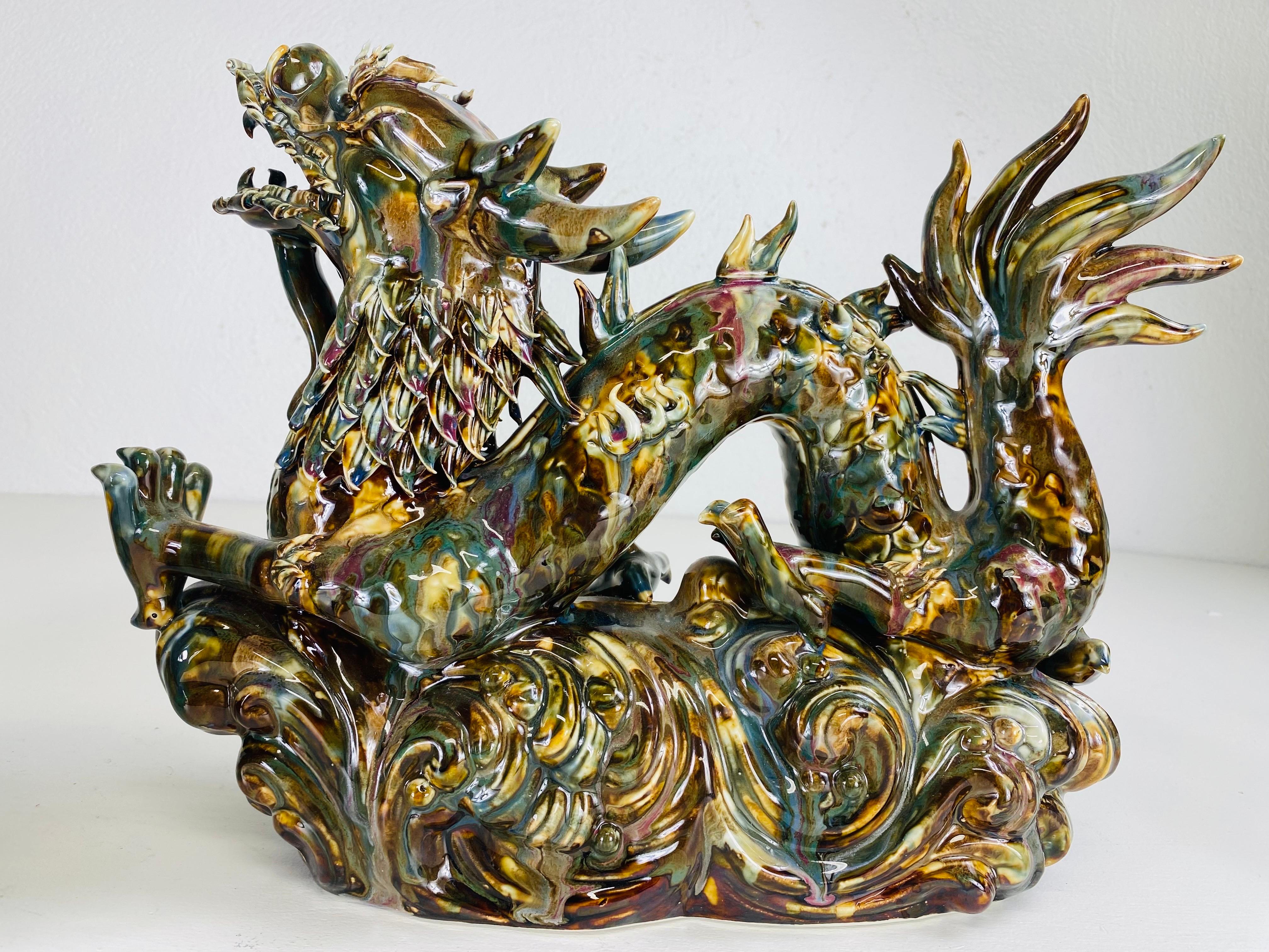Magnificent mid-century vintage pair of majolica pottery dragons For Sale 2