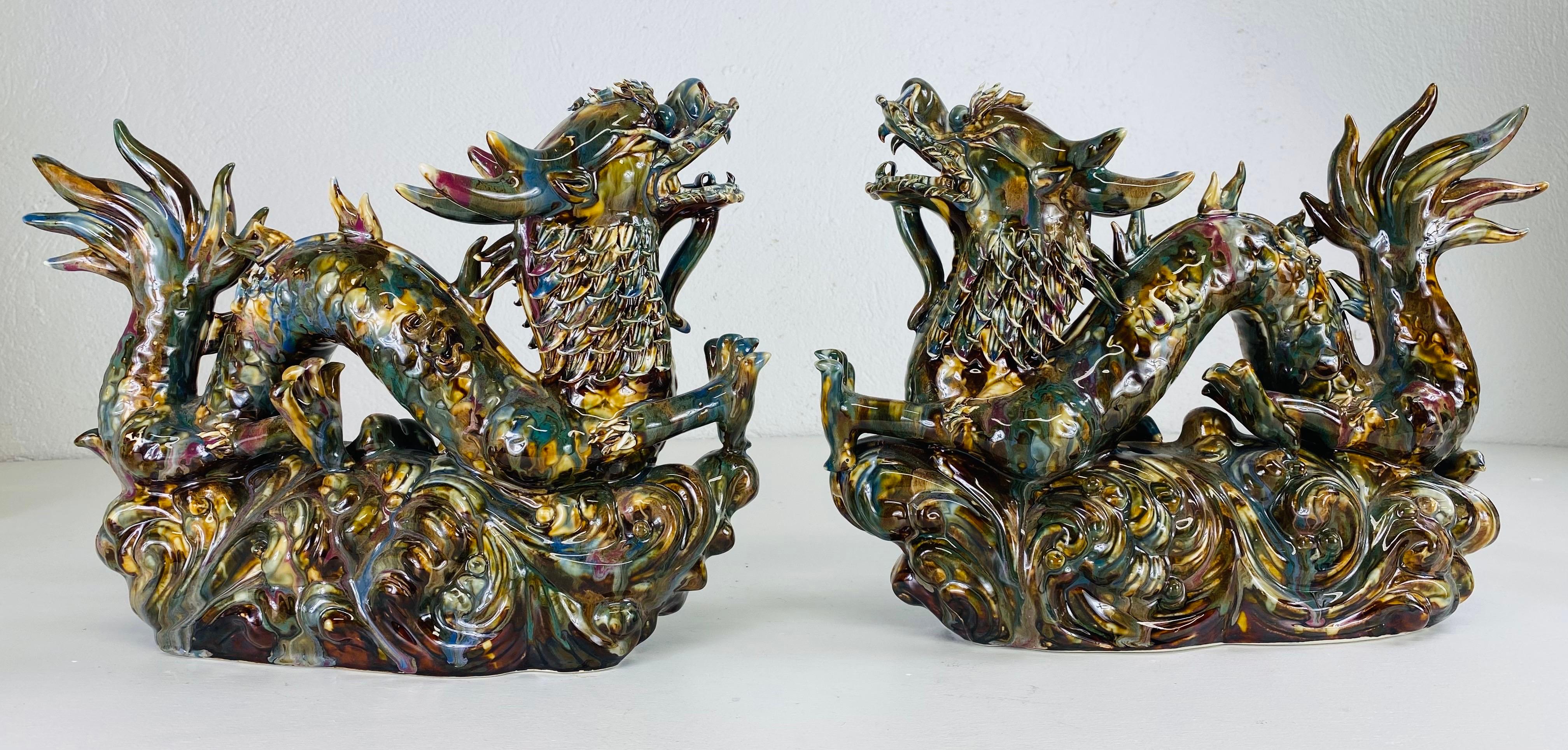 Magnificent mid-century vintage pair of majolica pottery dragons For Sale 3