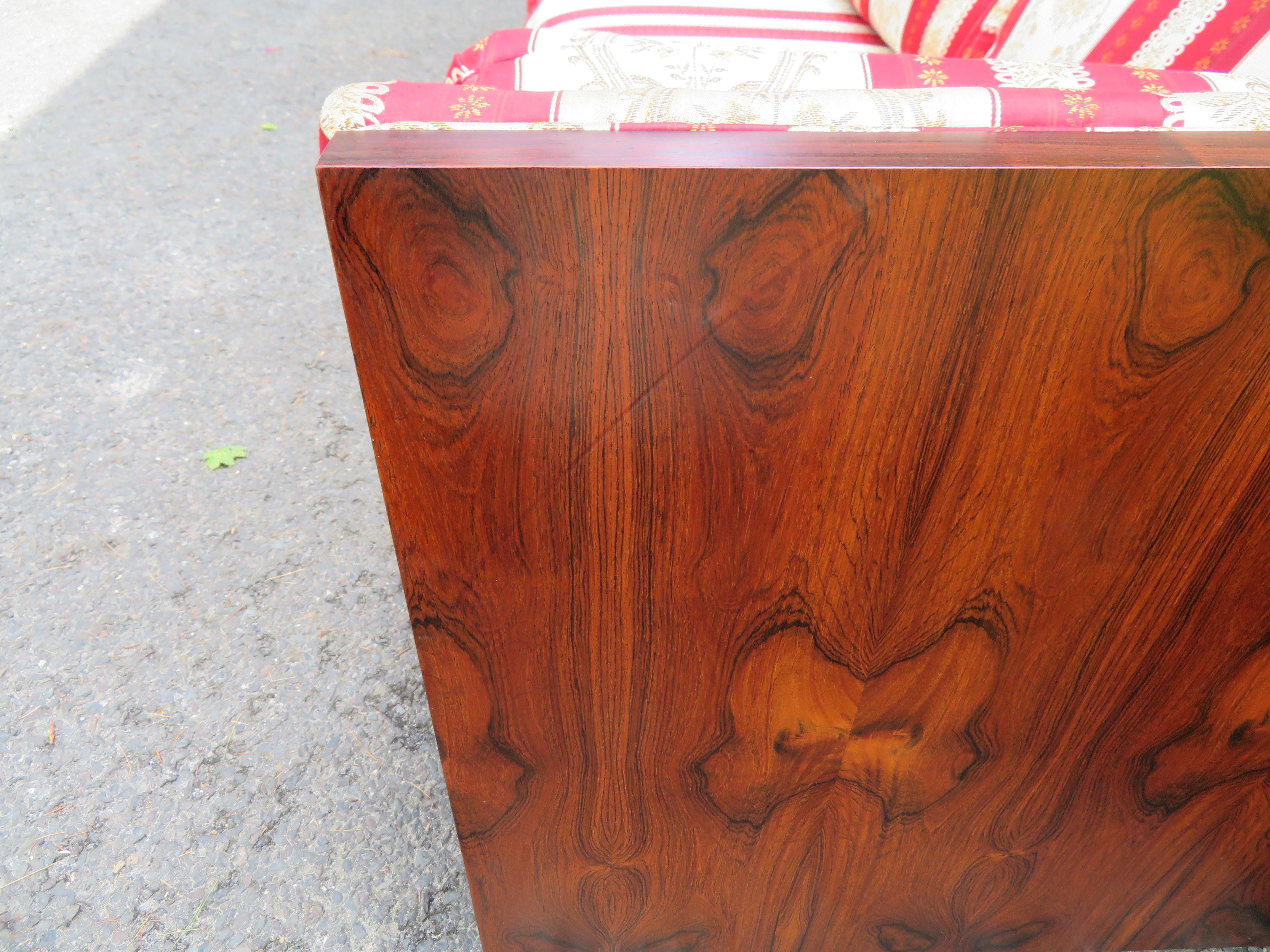 Handsome Milo Baughman style Rosewood Case Sofa Thayer Coggin Mid-Century Modern For Sale 4