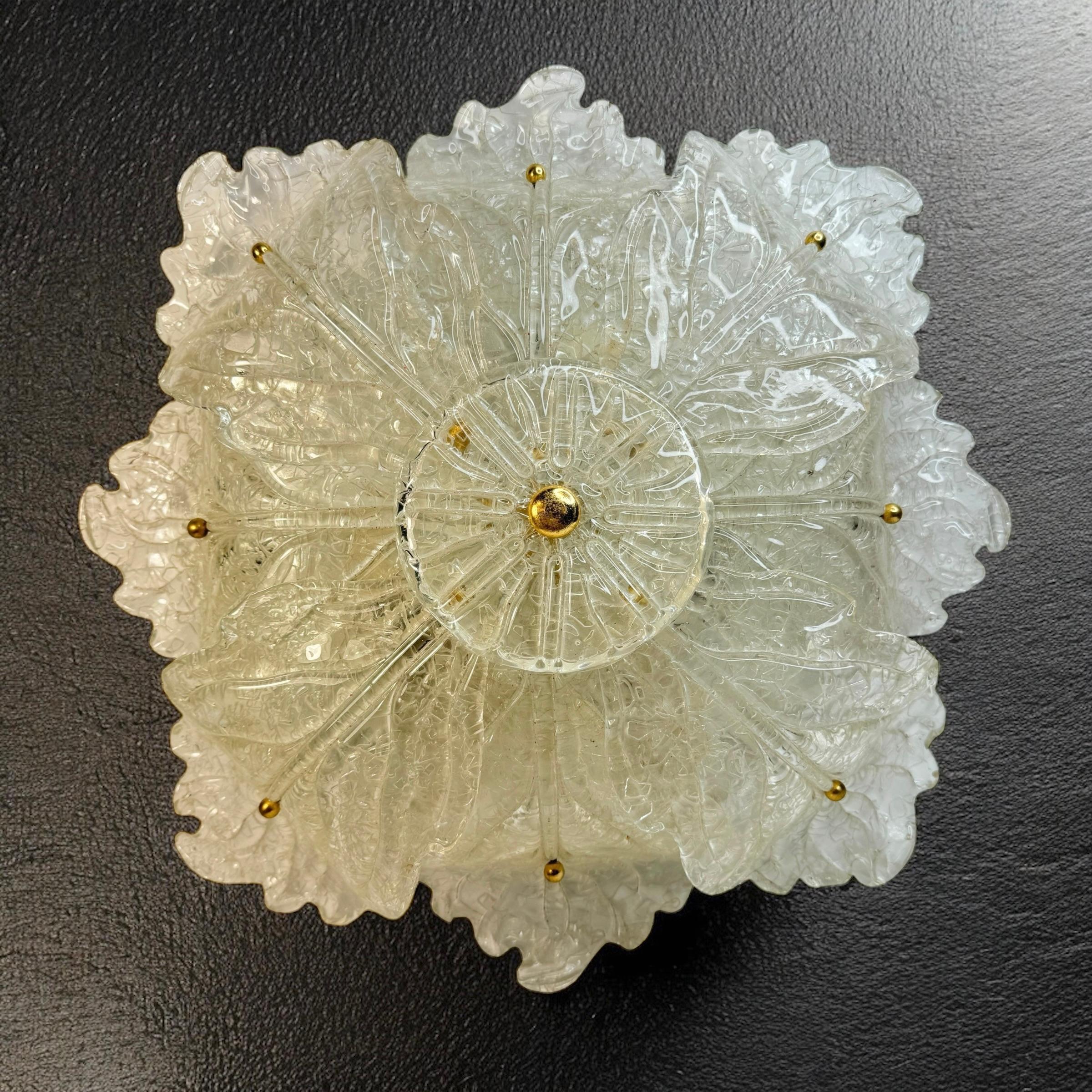 Magnifique plafonnier encastré de style Barovier Toso Murano des années 1960 en vente 11