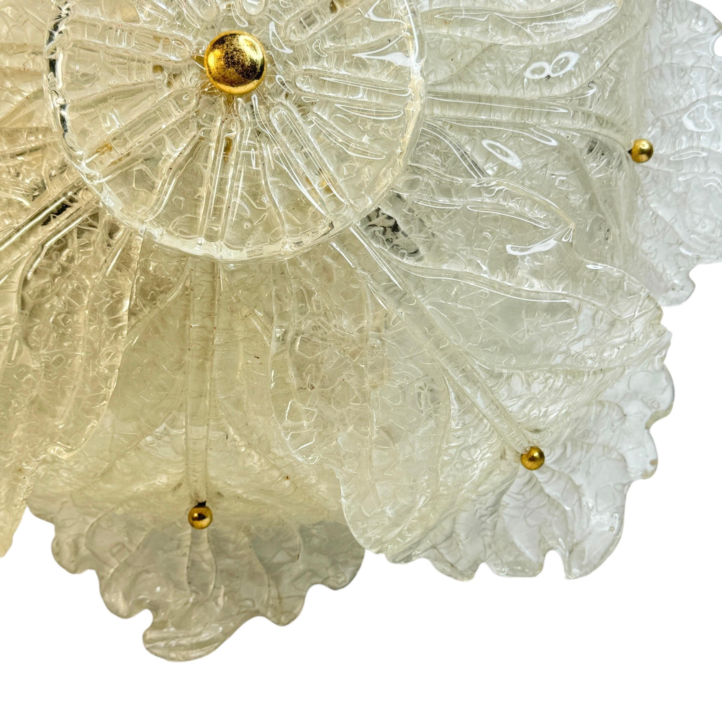 Magnifique plafonnier encastré de style Barovier Toso Murano des années 1960 en vente 1