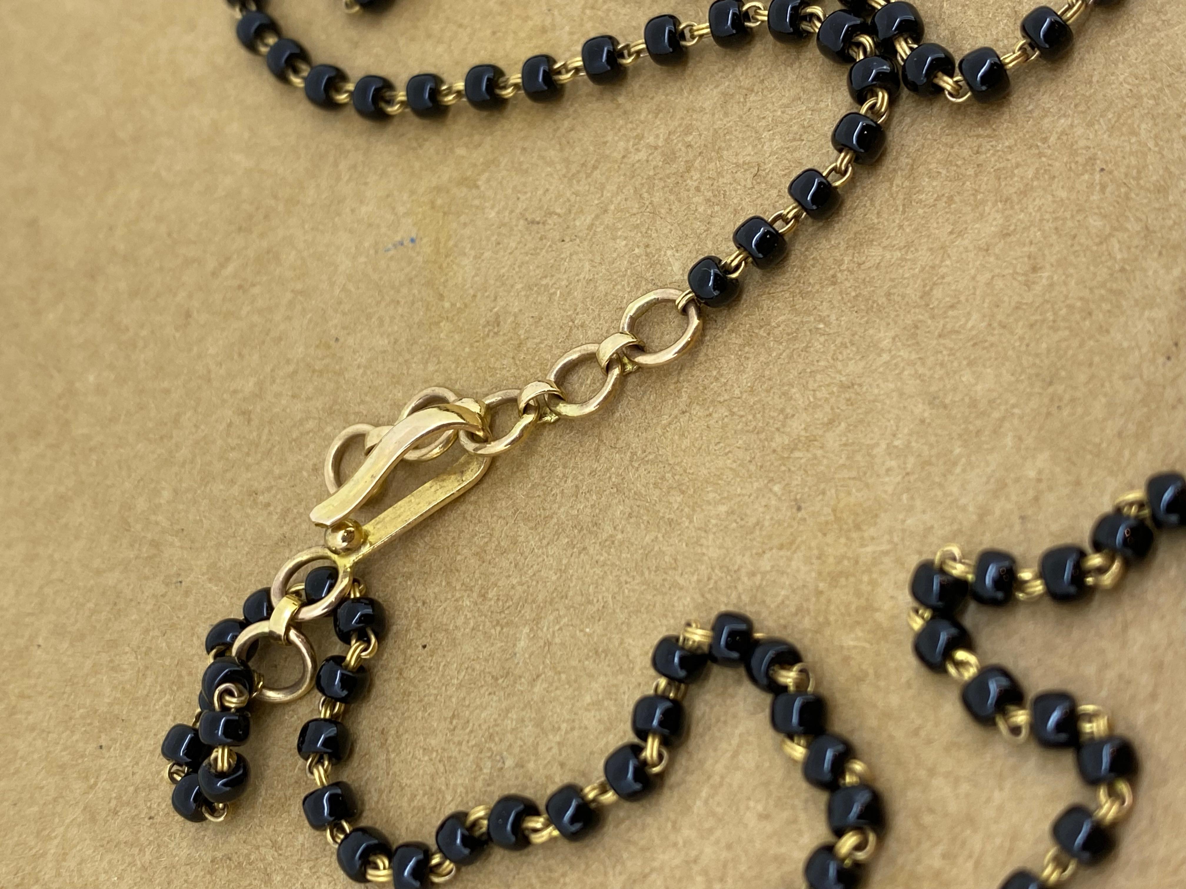 Rétro Magnifique collier de perles de style moghol en or jaune 14 carats avec diamants (0,65 carat) en vente