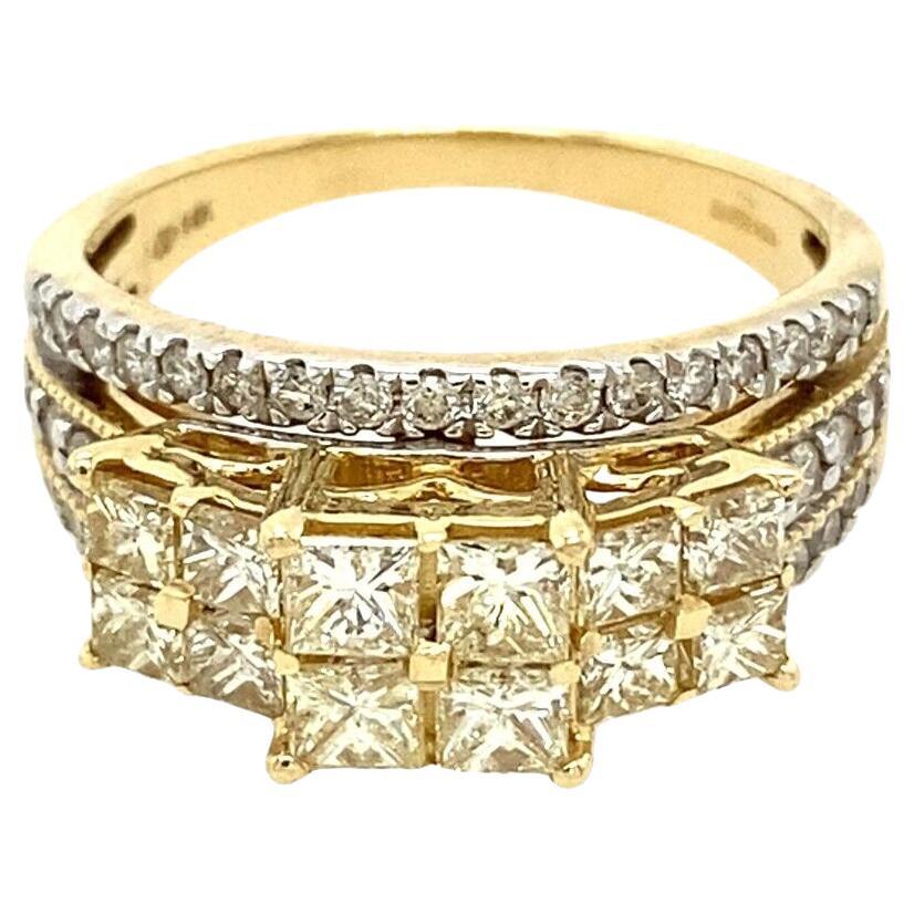 Magnificent Natural Yellow Diamond Princess Cut Trilogy Ring in 14ct Yellow Gold For Sale