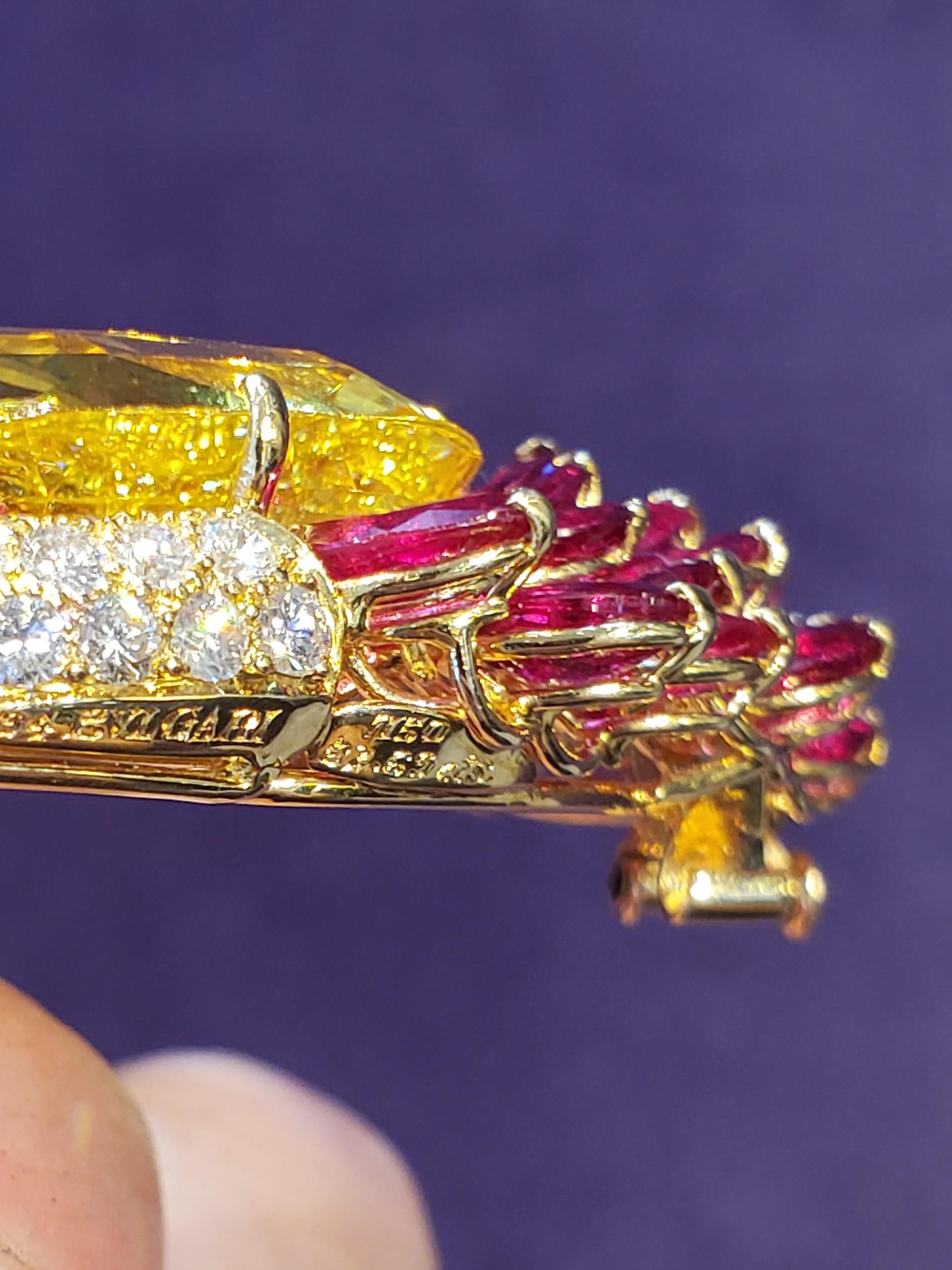Mixed Cut Magnificent Natural Yellow Sapphire Swan Brooch by Bvlgari For Sale