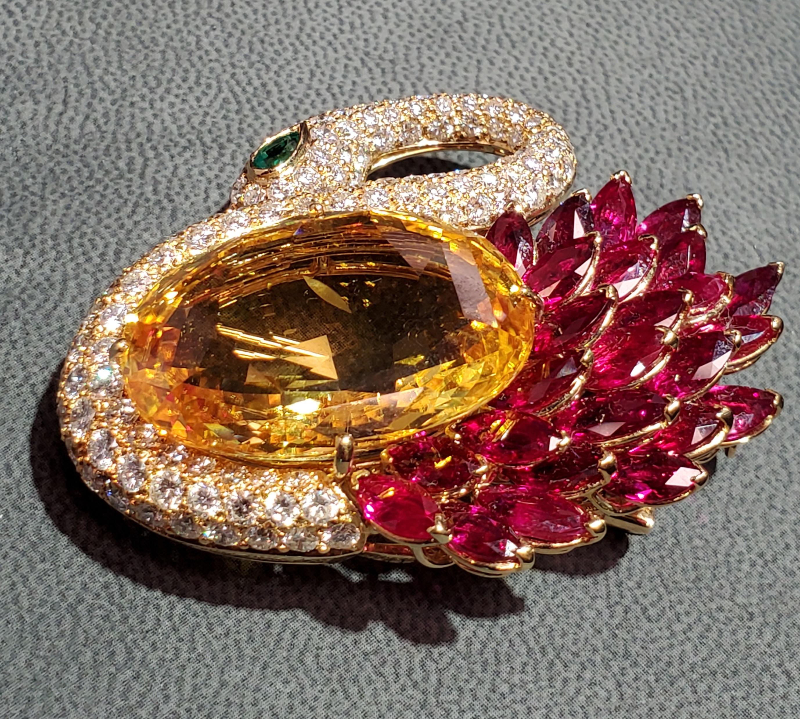Women's or Men's Magnificent Natural Yellow Sapphire Swan Brooch by Bvlgari For Sale