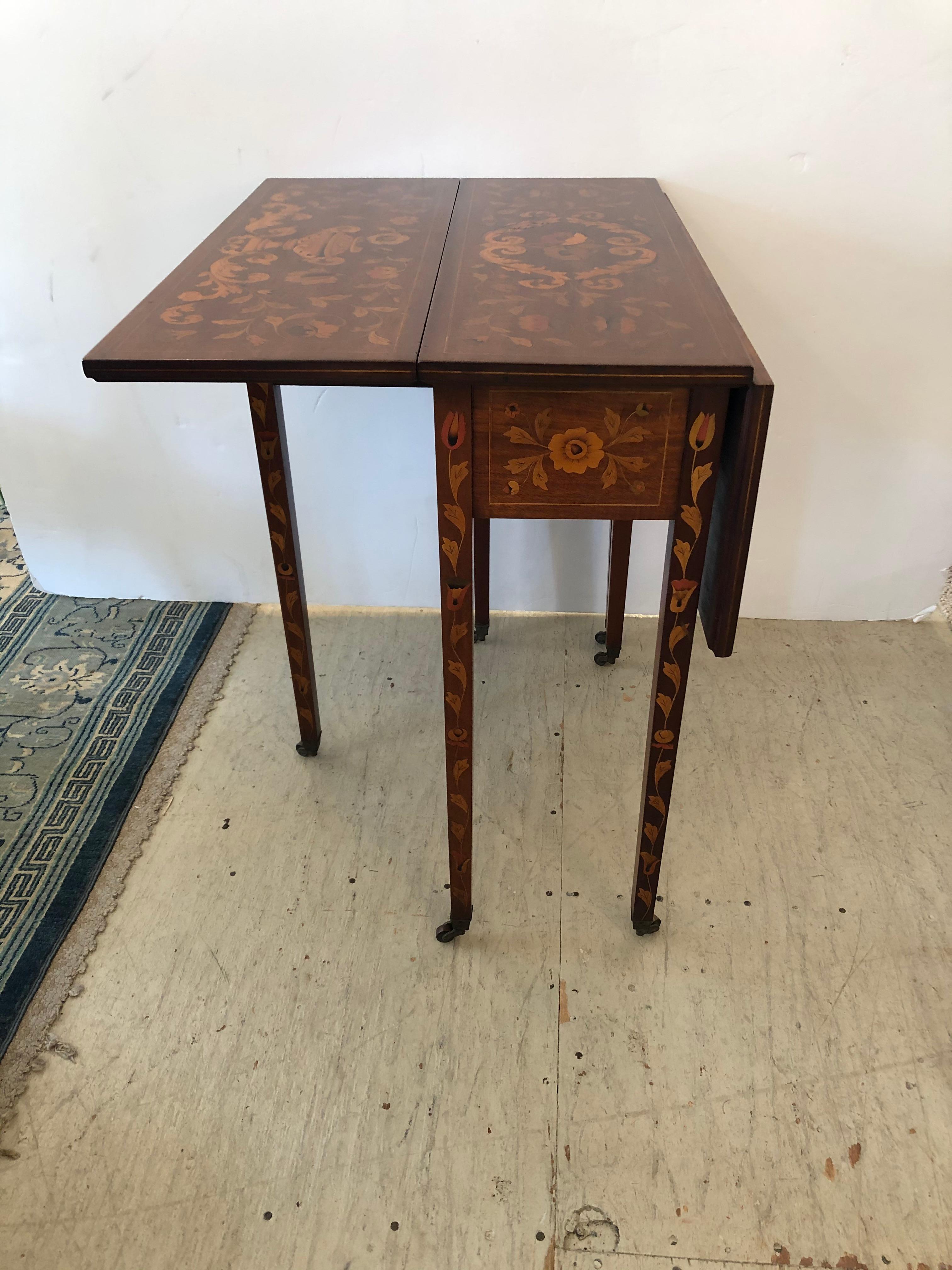 Magnificent Neoclassical Dutch Marquetry Drop-Leaf Pembroke Table In Excellent Condition In Hopewell, NJ