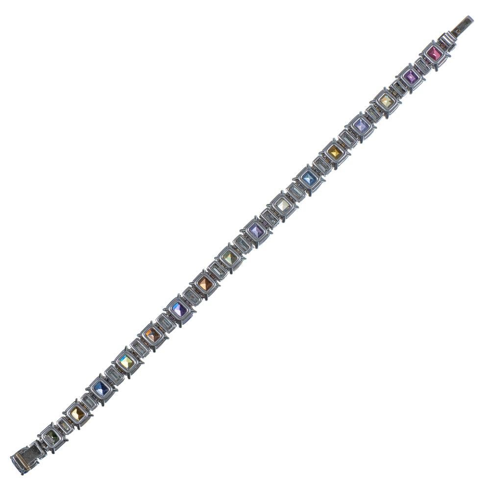 Magnificent 'No Heat' Colored Sapphire and Diamond Tennis Bracelet In Excellent Condition In Carmel-by-the-Sea, CA