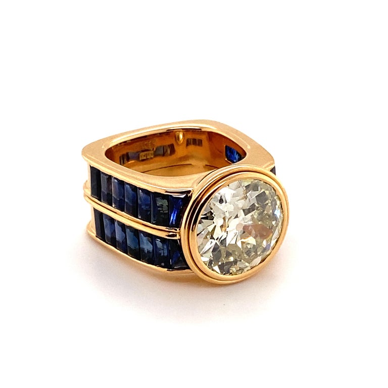 Women's or Men's Magnificent Old European Cut Diamond and Sapphire Ring For Sale