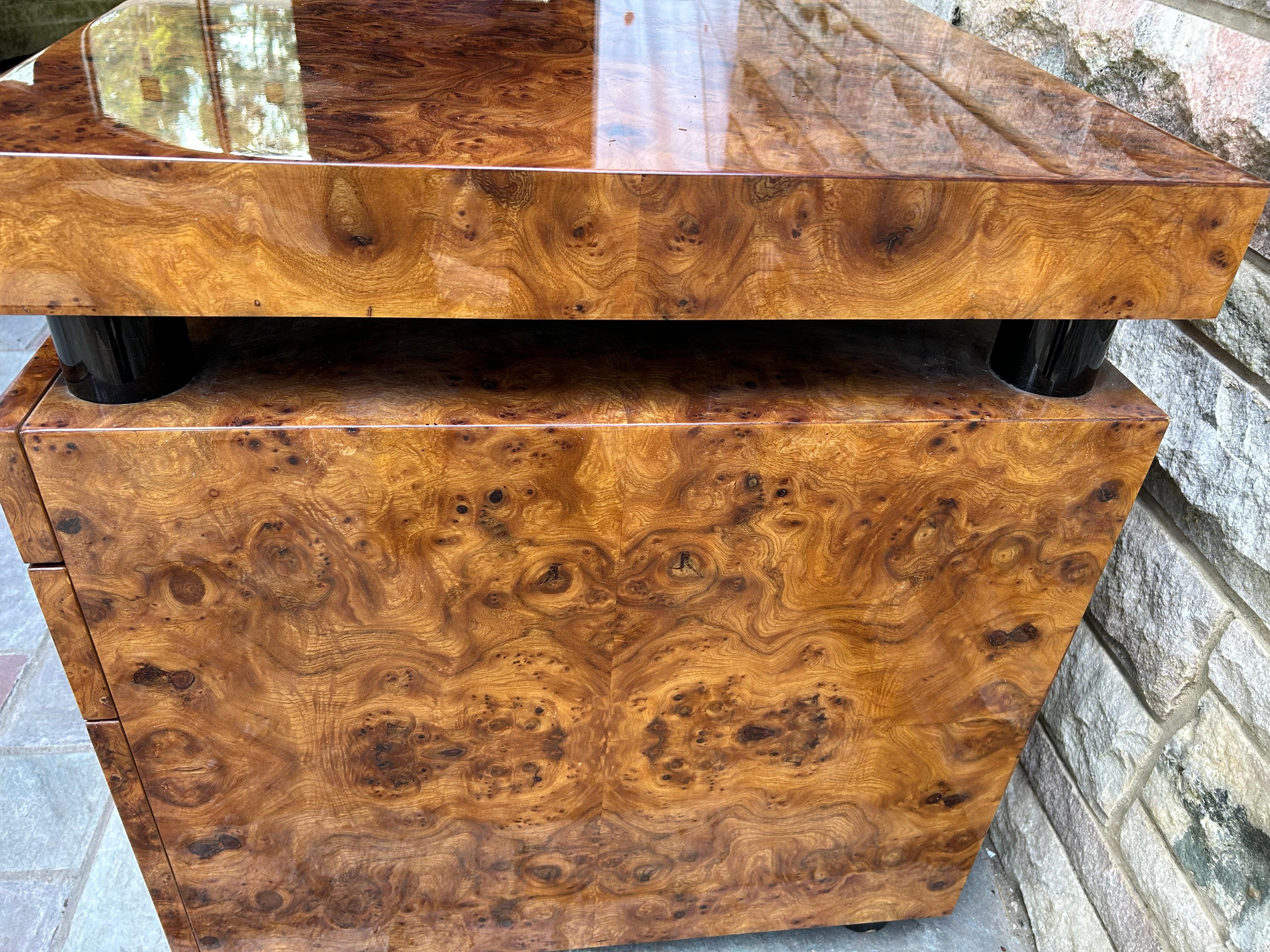 Magnificent Pace Collection Burl Wood Desk Leon Rosen For Sale 3