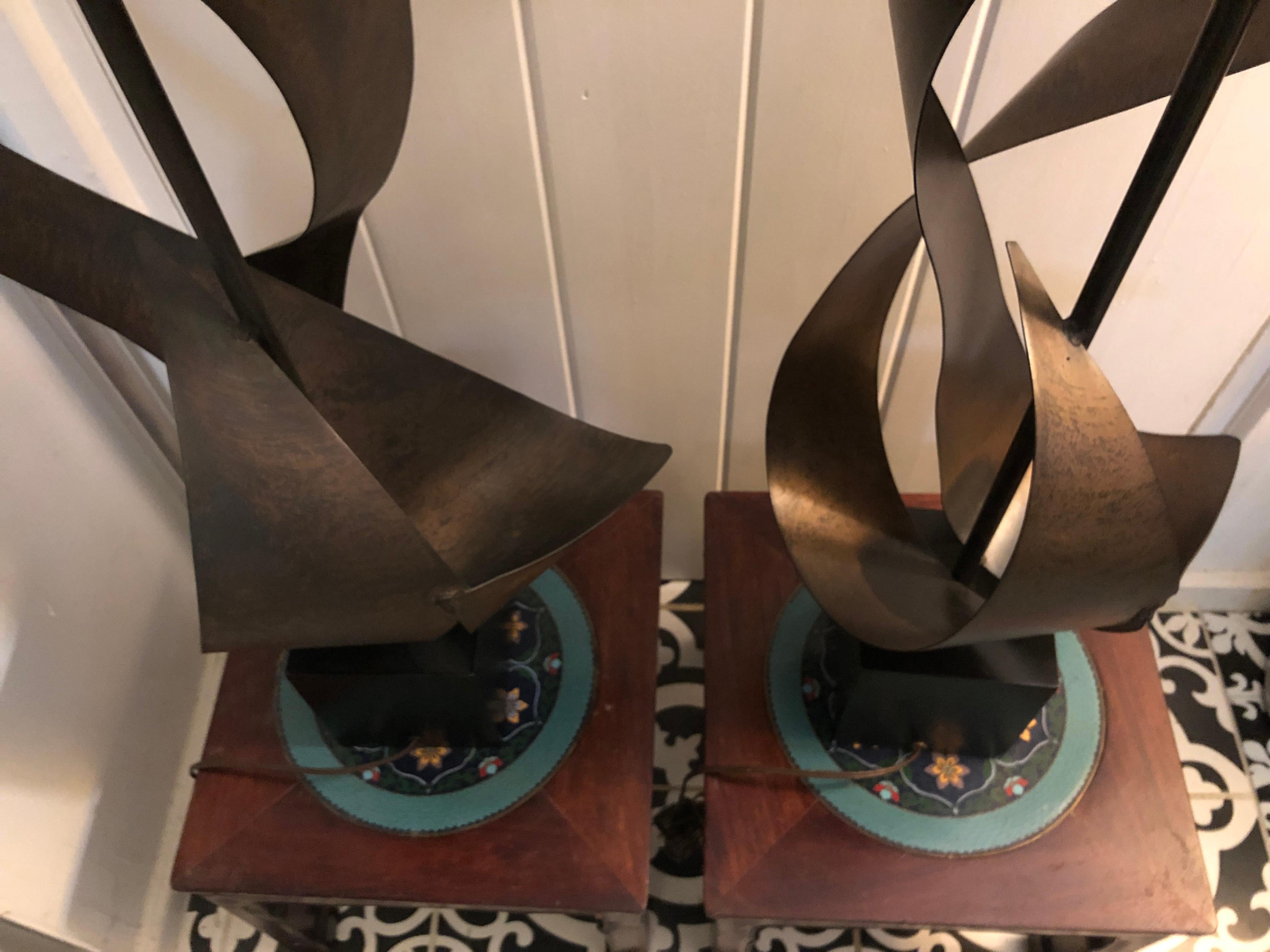 Magnificent Pair Brutalist Ribbon Laurel Lamps Richard Barr and Harold Weiss For Sale 3