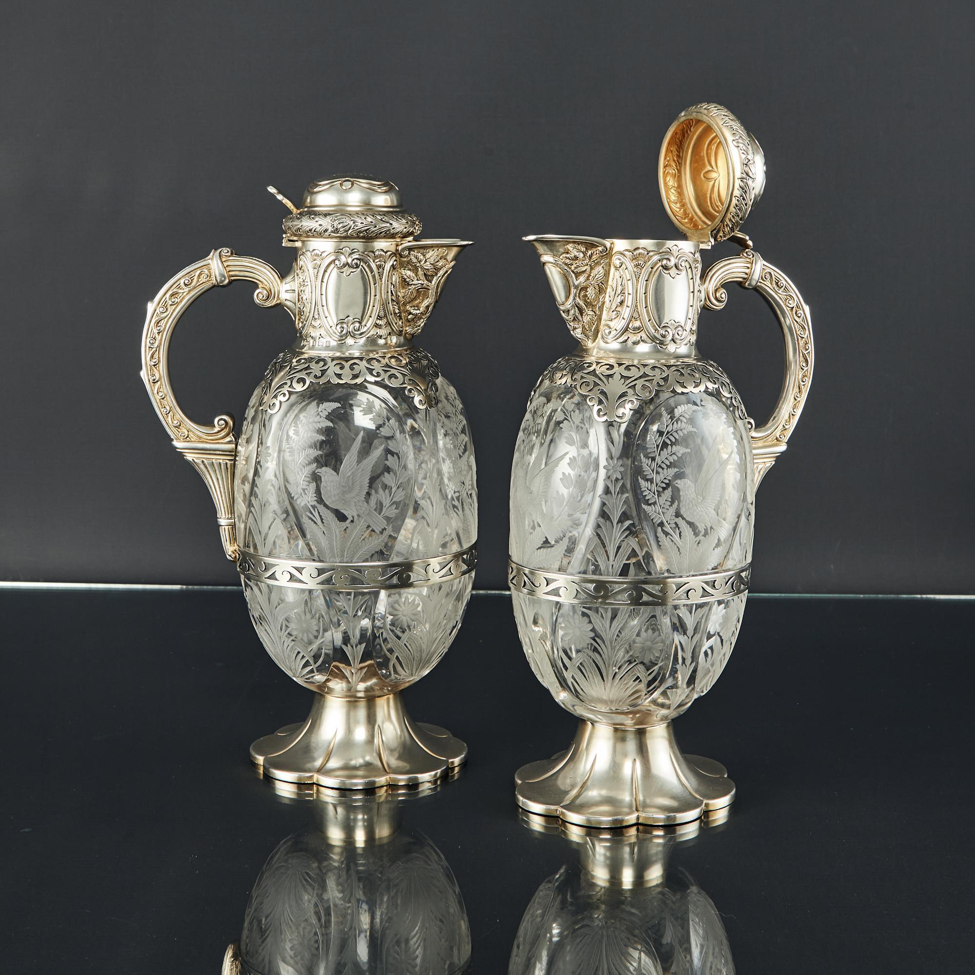 Magnificent Pair Edwardian Etched Glass & Silver-Gilt Wine Jugs In Good Condition For Sale In London, GB