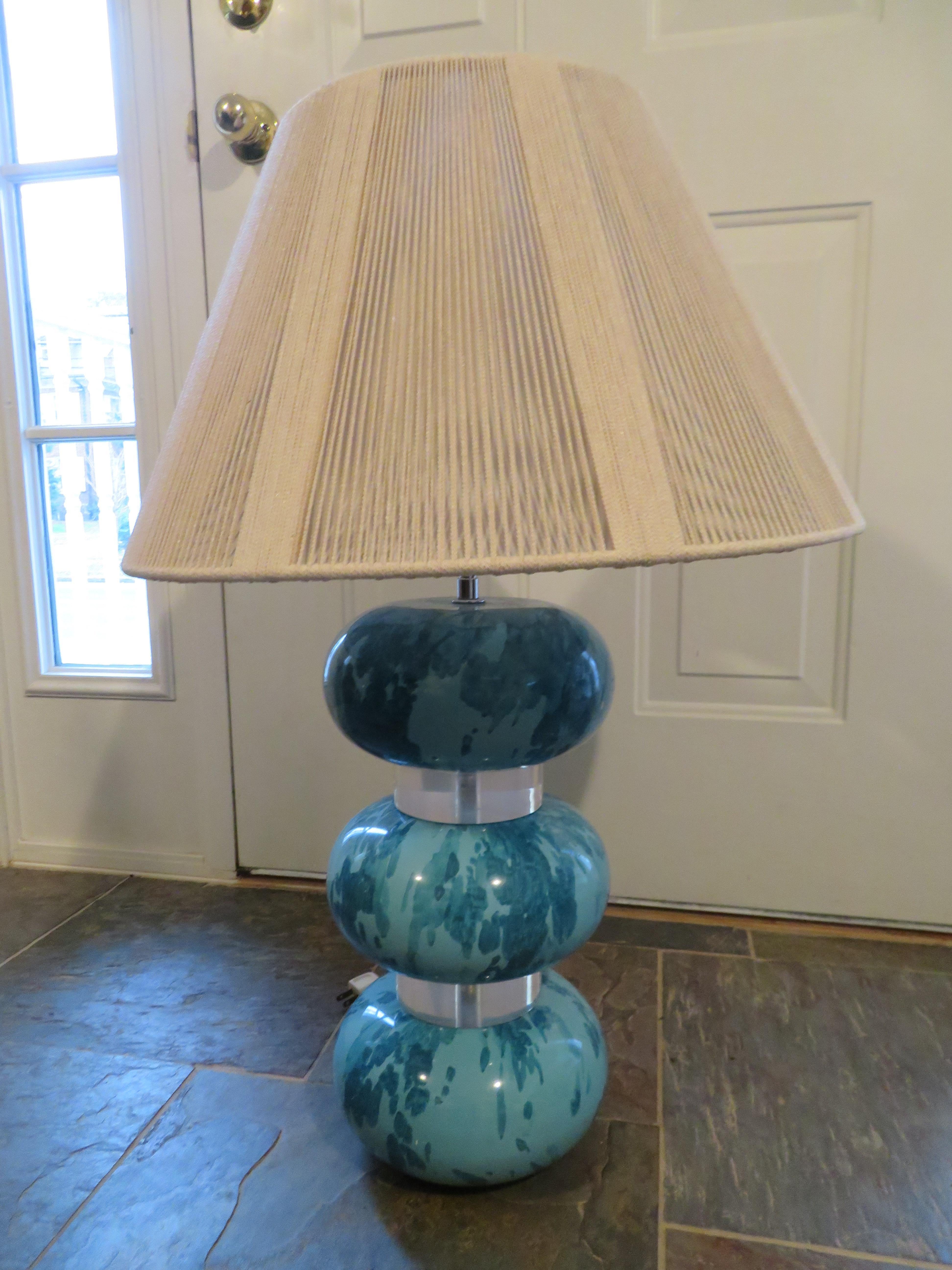 Magnificent Pair Karl Springer Marbleized Blue Lacquer Lucite Table Lamps, 1970s For Sale 3