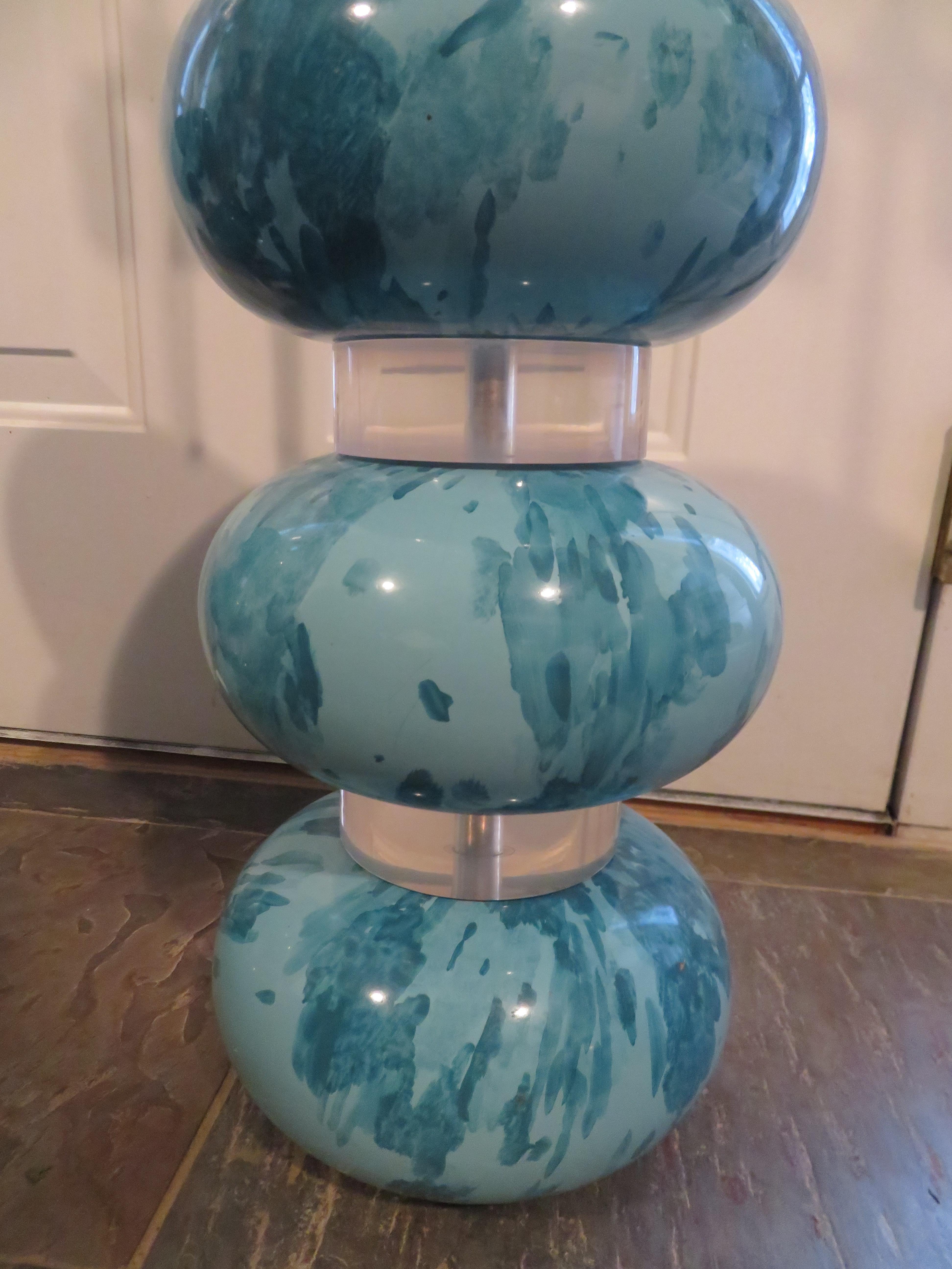 Magnificent Pair Karl Springer Marbleized Blue Lacquer Lucite Table Lamps, 1970s In Good Condition For Sale In Pemberton, NJ