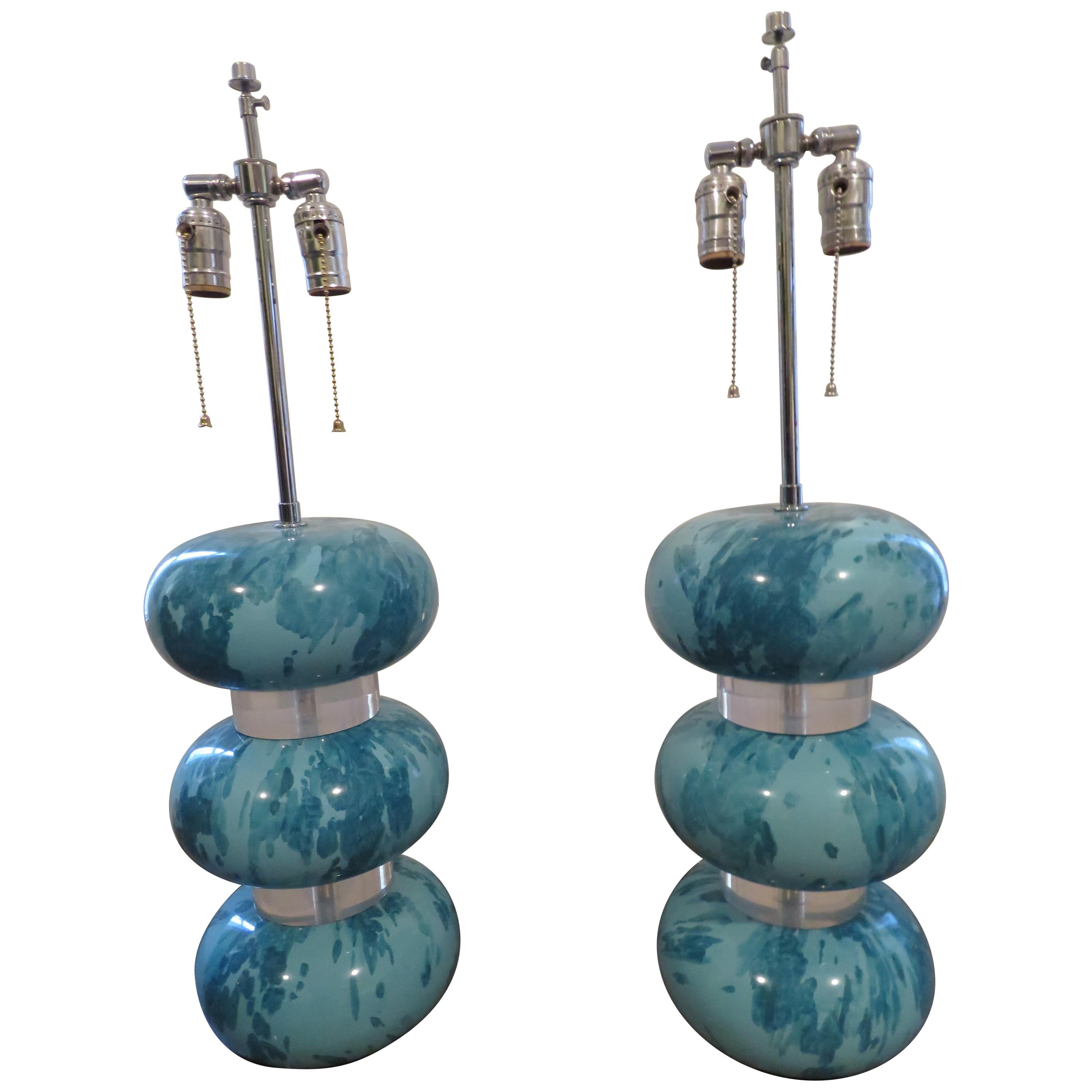 Magnificent Pair Karl Springer Marbleized Blue Lacquer Lucite Table Lamps, 1970s For Sale