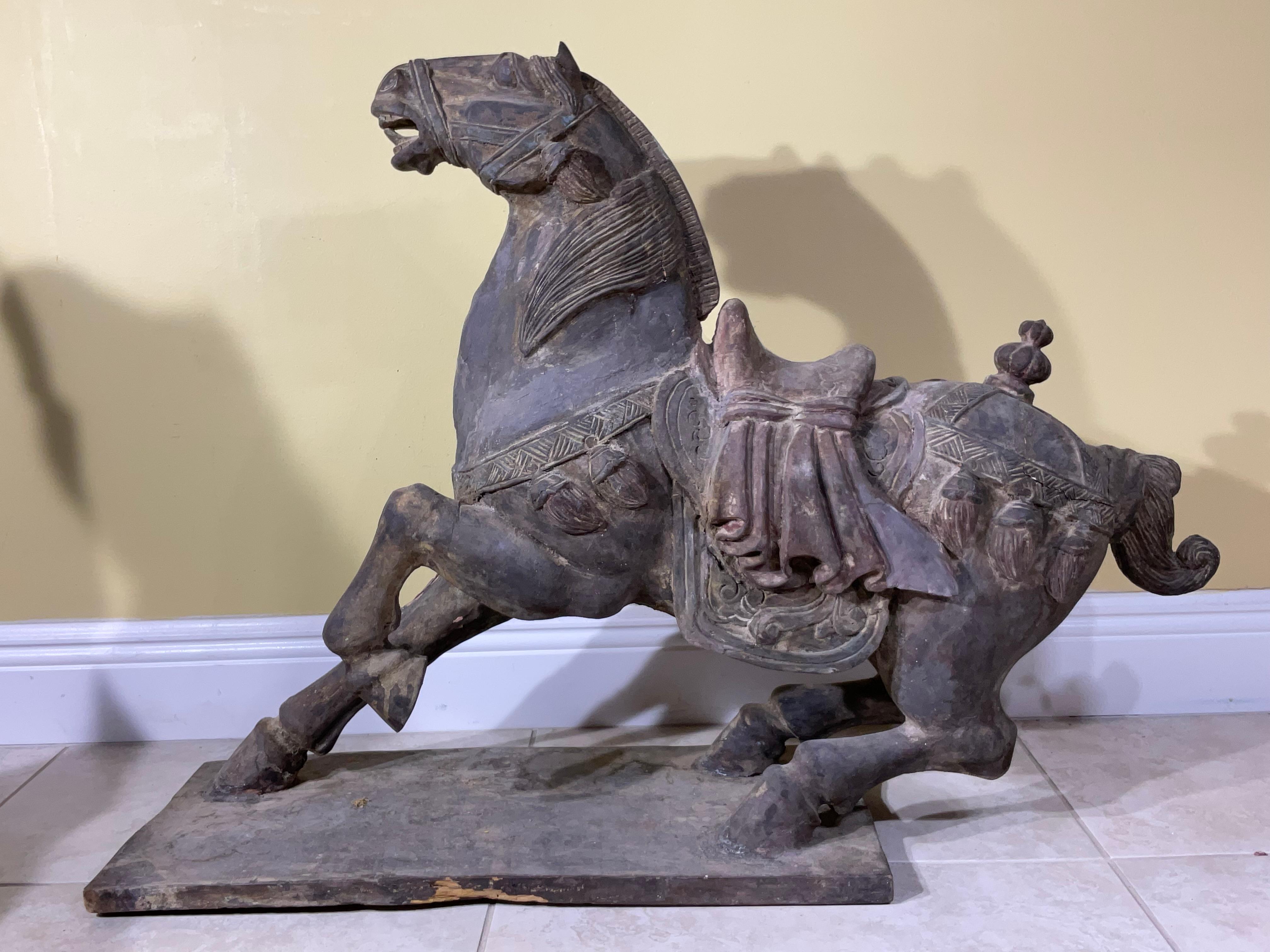 Magnificent Pair of Antique Tang Dynasty Style Carved Horses For Sale 3
