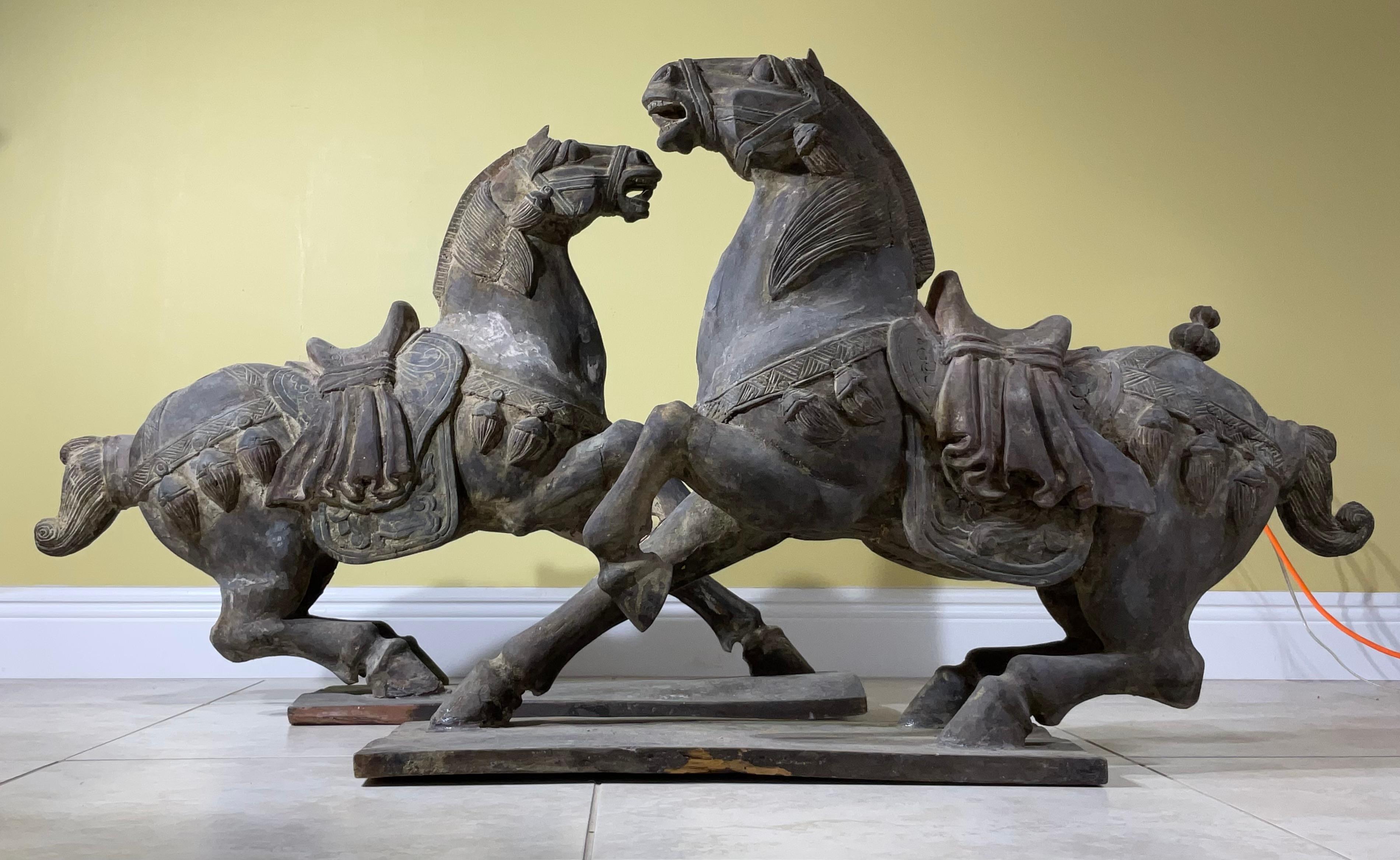 Magnificent Pair of Antique Tang Dynasty Style Carved Horses For Sale 10
