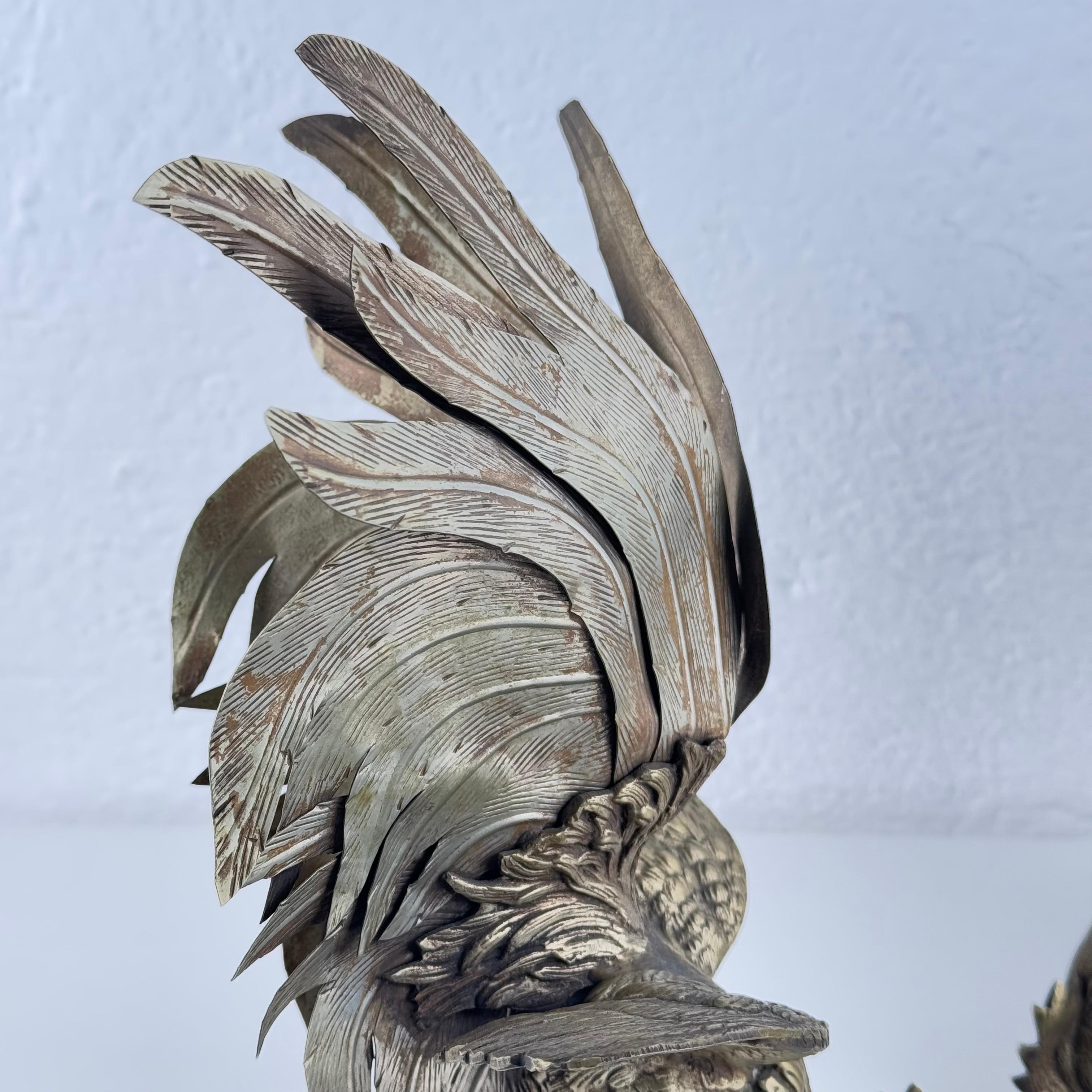 Magnificent Pair of Brass Foraging Roosters, Italy, 1950s – Attributed to Gucci Hecho a mano en venta