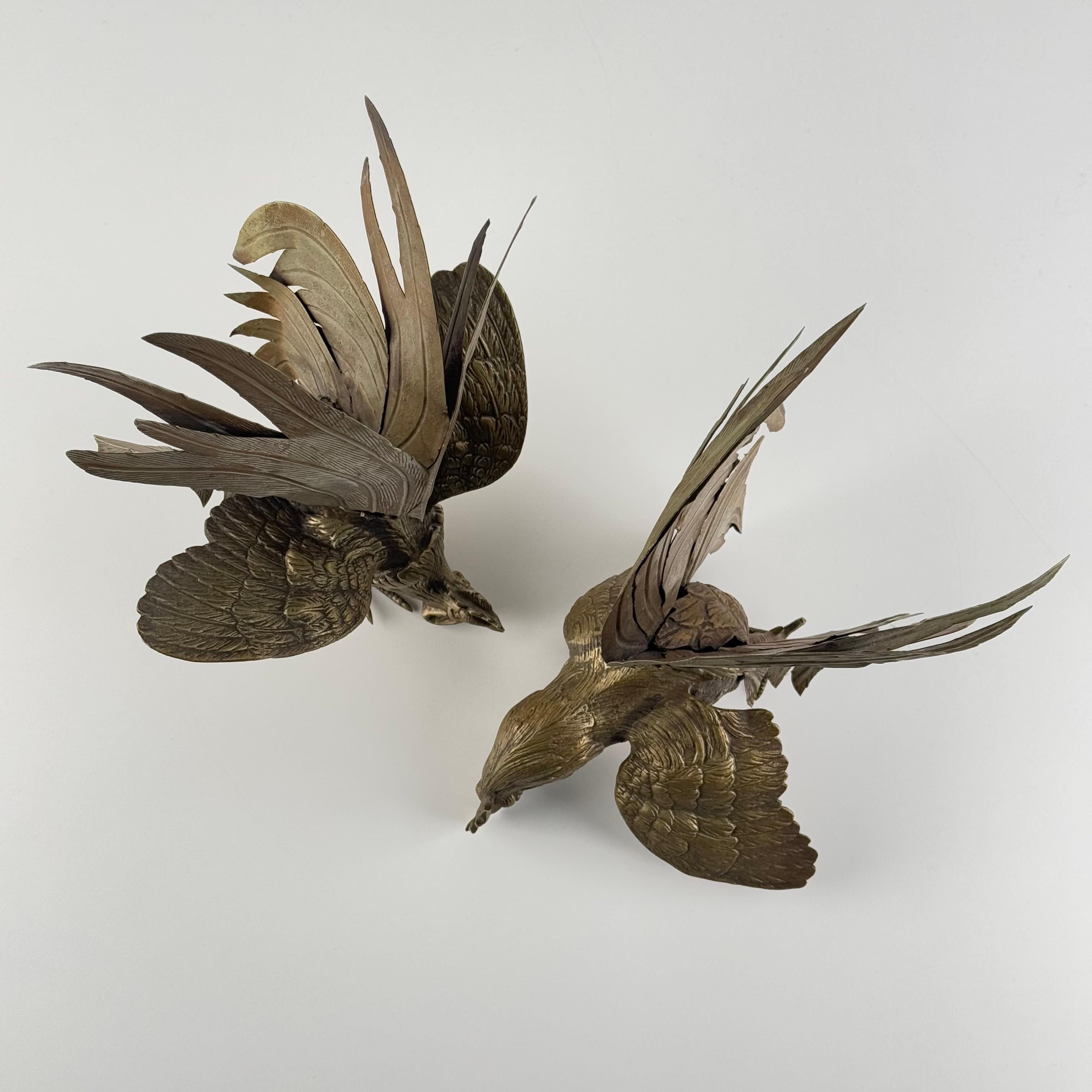 Magnificent Pair of Brass Foraging Roosters, Italy, 1950s – Attributed to Gucci en venta 1