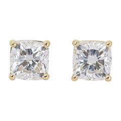 Magnificent Pair of Earrings with 2.02 carat Cushion Shape Natural Diamonds