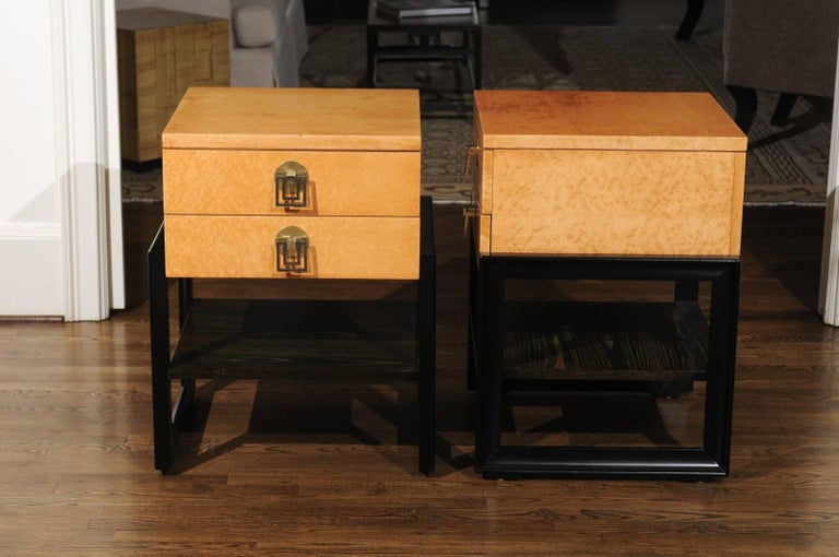 Magnificent Pair of End Tables by Renzo Rutili in Birdseye Maple, circa 1955 For Sale 6