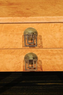 Magnifica coppia di tavolini di Renzo Rutili in acero Birdseye, circa 1955