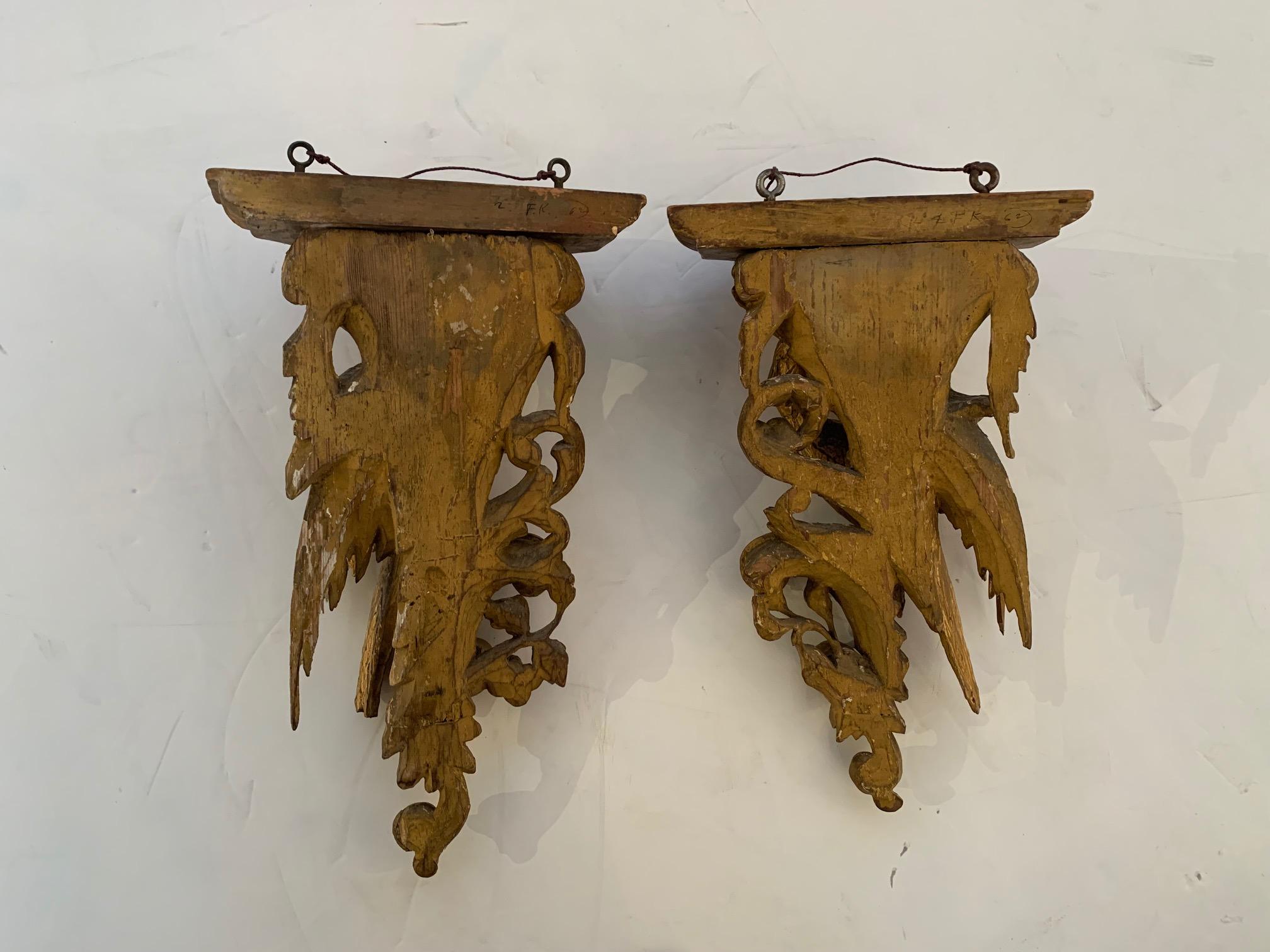 Magnificent Pair of English Antique Carved Giltwood Chippendale Wall Brackets 3