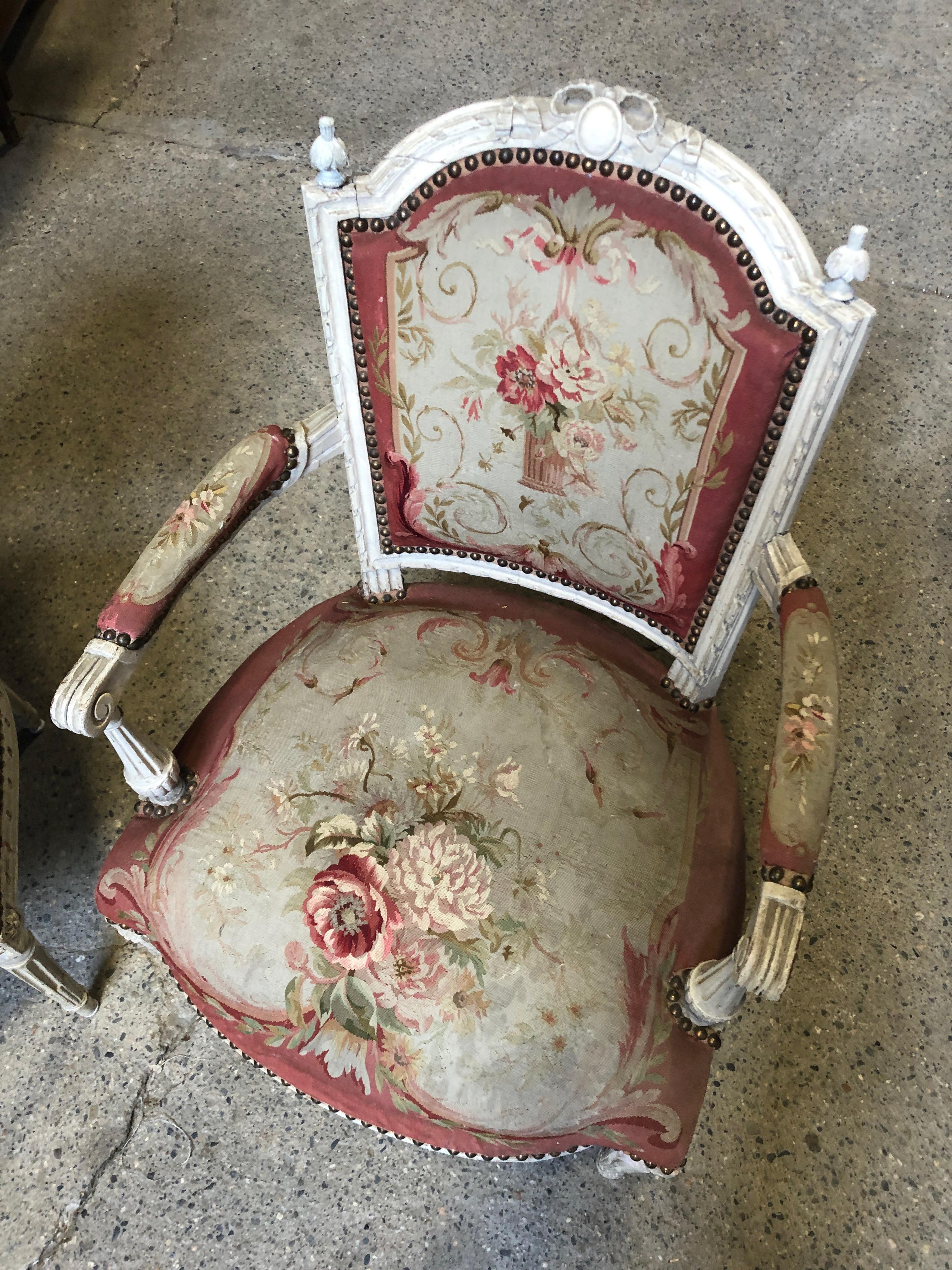 Magnificent Pair of French Aubusson Tapestry & Carved Wood Fauteuil Arm Chairs 5