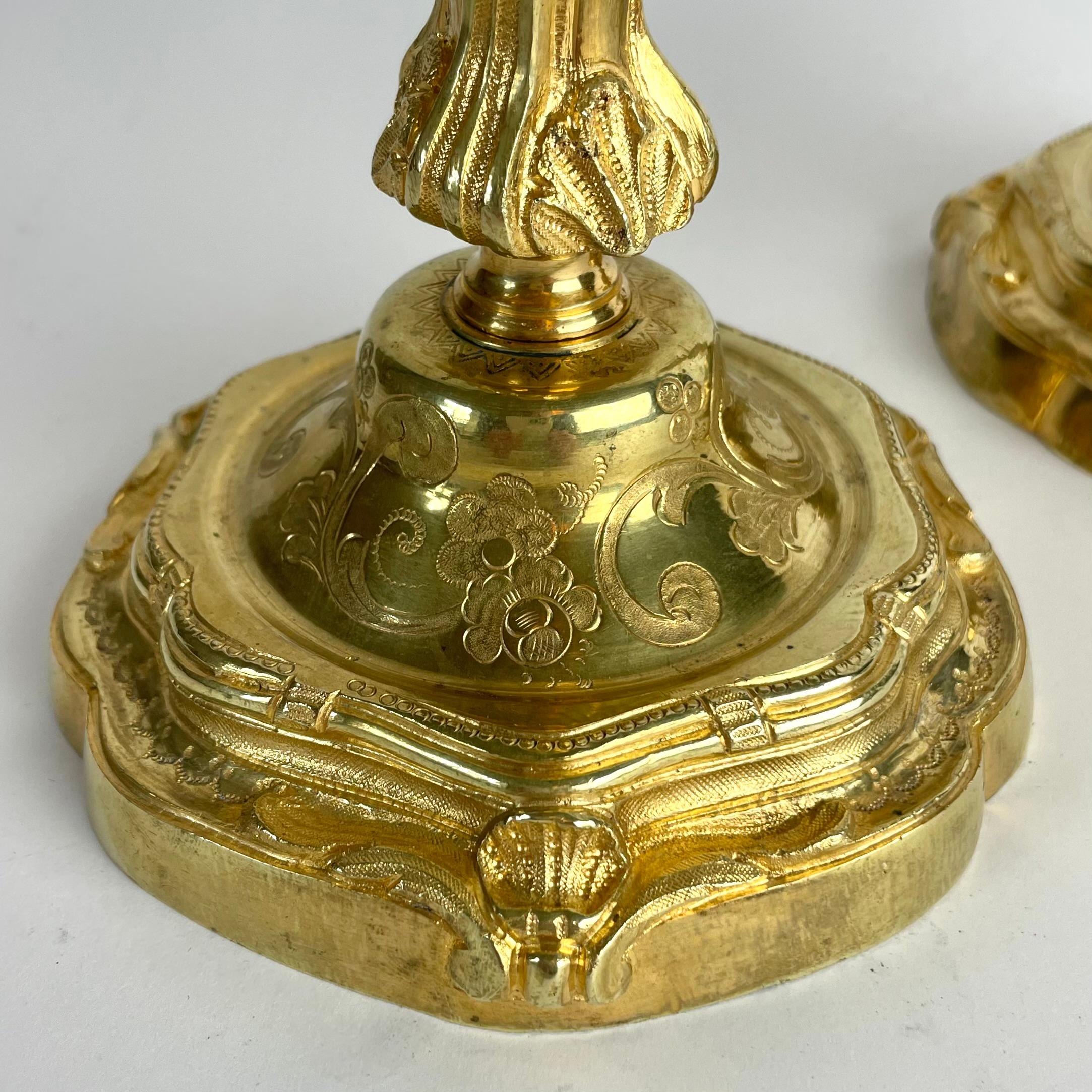Mid-18th Century Magnificent Pair of Gilt Bronze Candlesticks in Rococo (Louis XV), c. 1760-70 For Sale