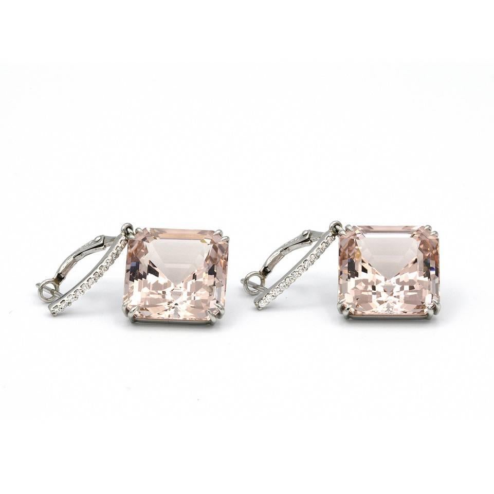 Contemporary Magnificent Pair of Morganite Drop Earrings Weighing 29.71 Carat