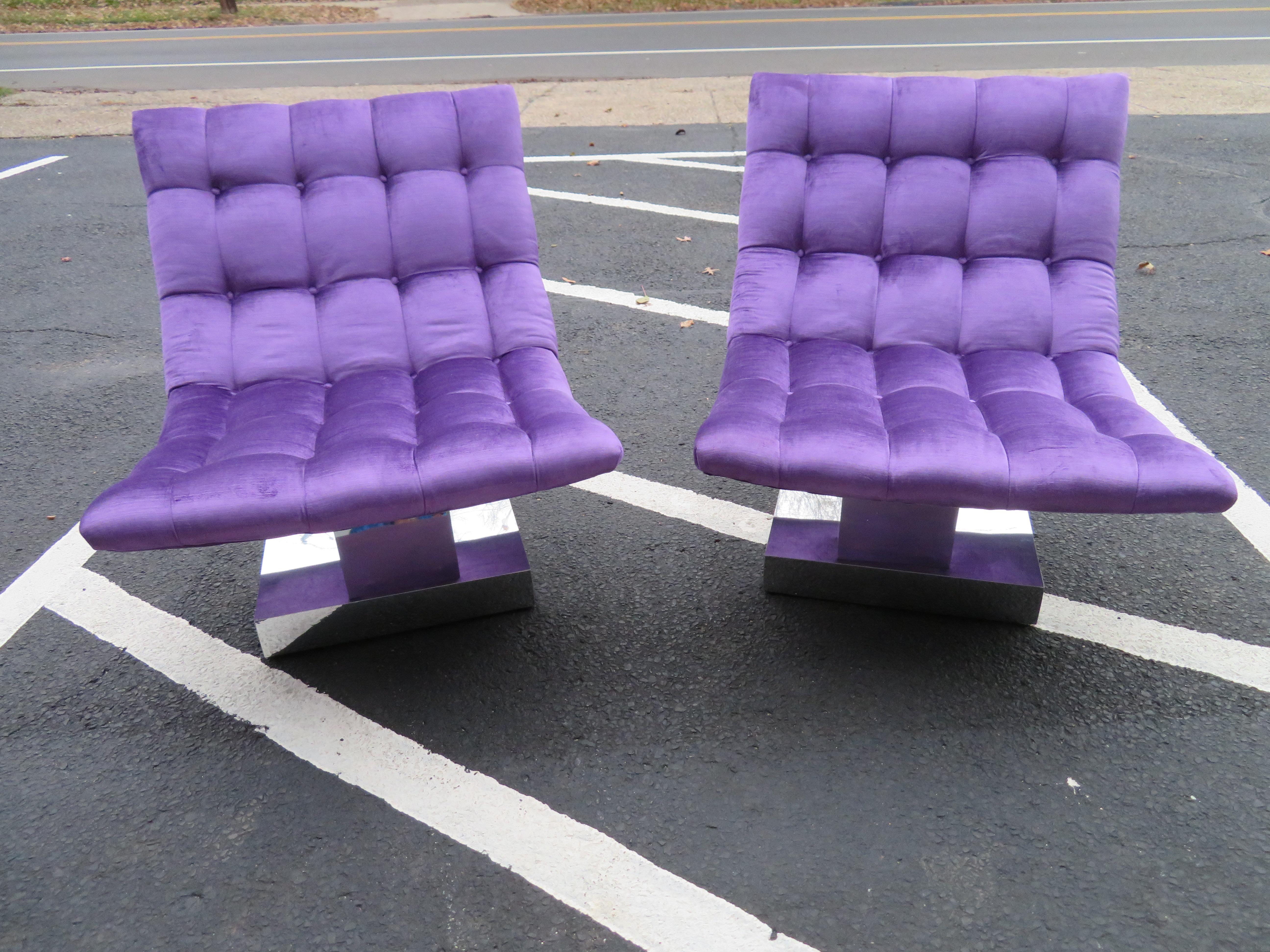 Magnificent Pair of Restored Milo Baughman Chrome Cube Slipper Lounge Chairs For Sale 4