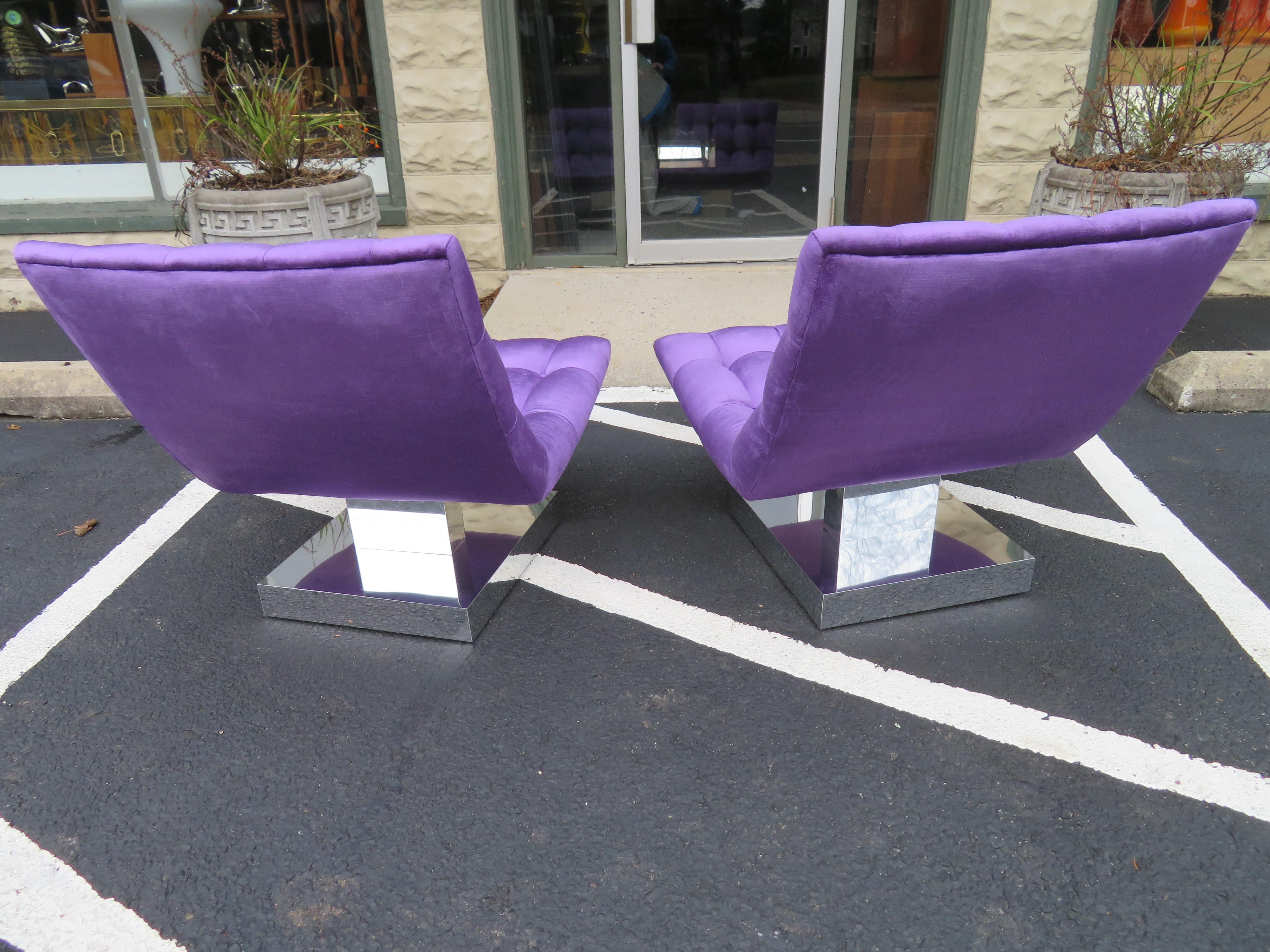 Mid-Century Modern Magnificent Pair of Restored Milo Baughman Chrome Cube Slipper Lounge Chairs For Sale