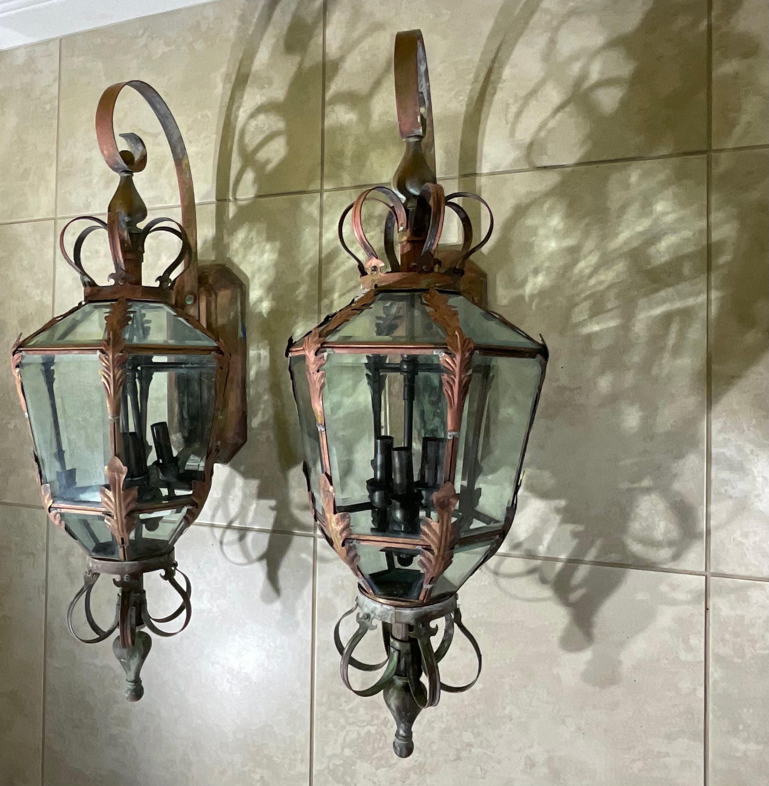 Magnificent Pair of Vintage Brass Lanterns - A Grand Entrance Statement In Good Condition For Sale In Delray Beach, FL