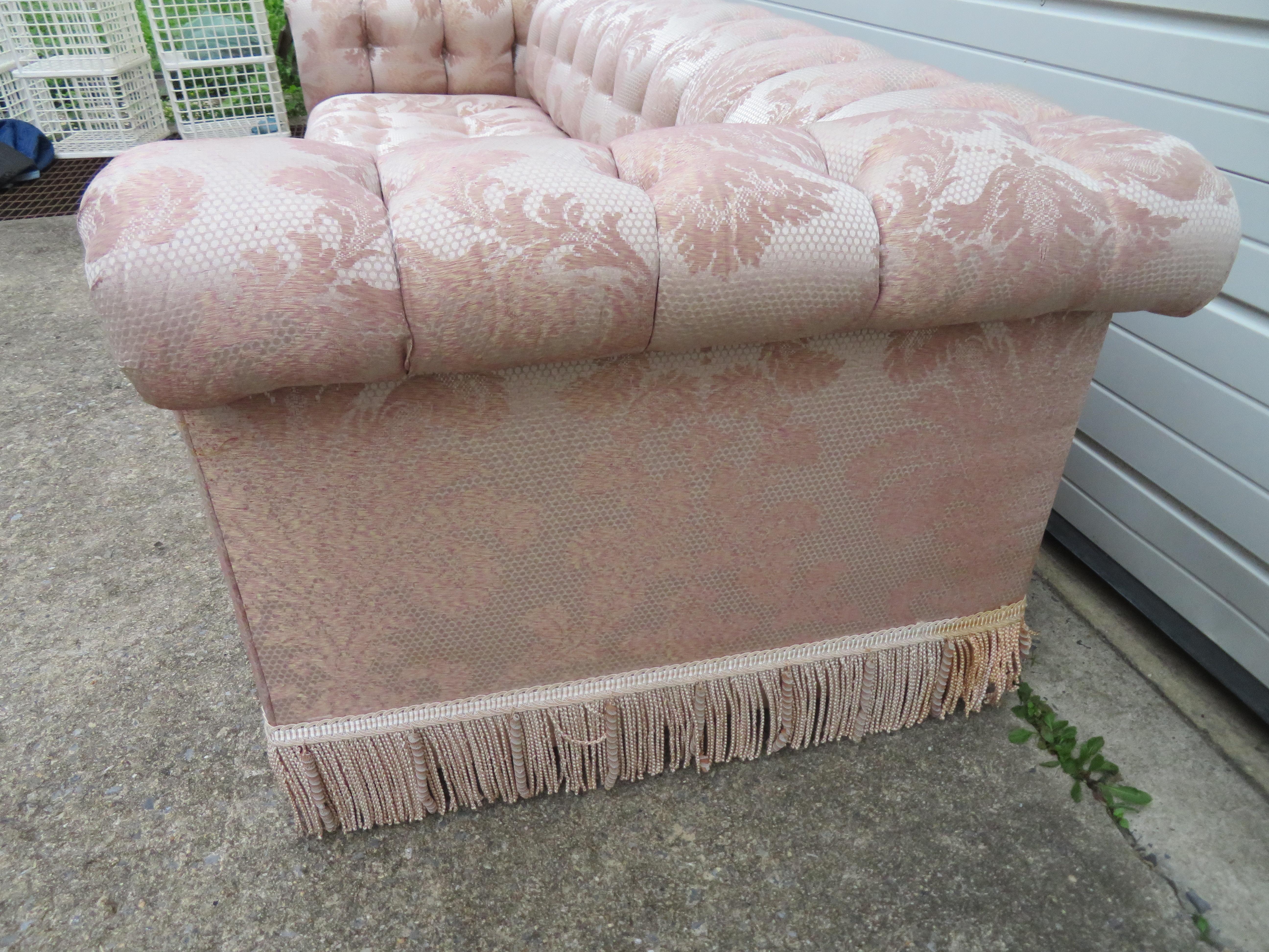 biscuit tufted sofa