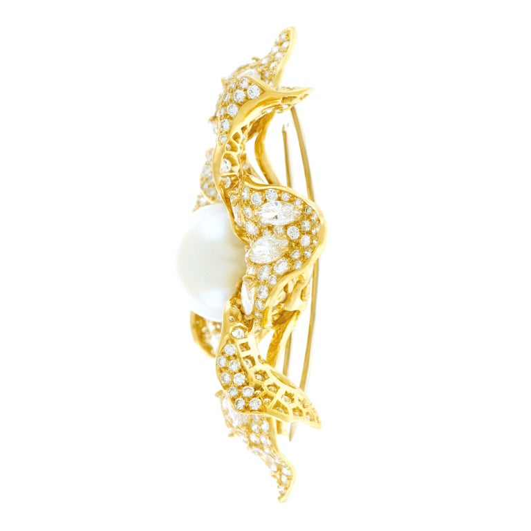 Magnificent Pearl and Diamond Set Gold Flower Brooch For Sale 2