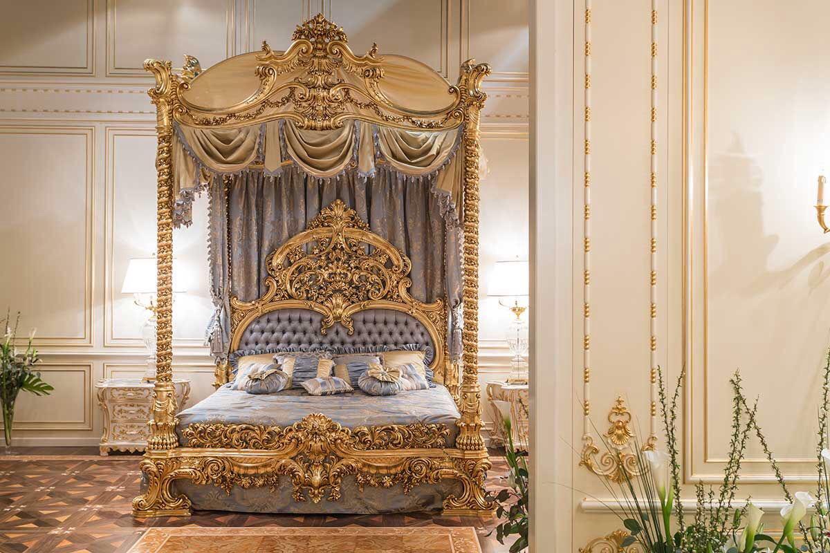 Classical Roman Magnificent Personalized Classical Italian Canopy Bed Frame
