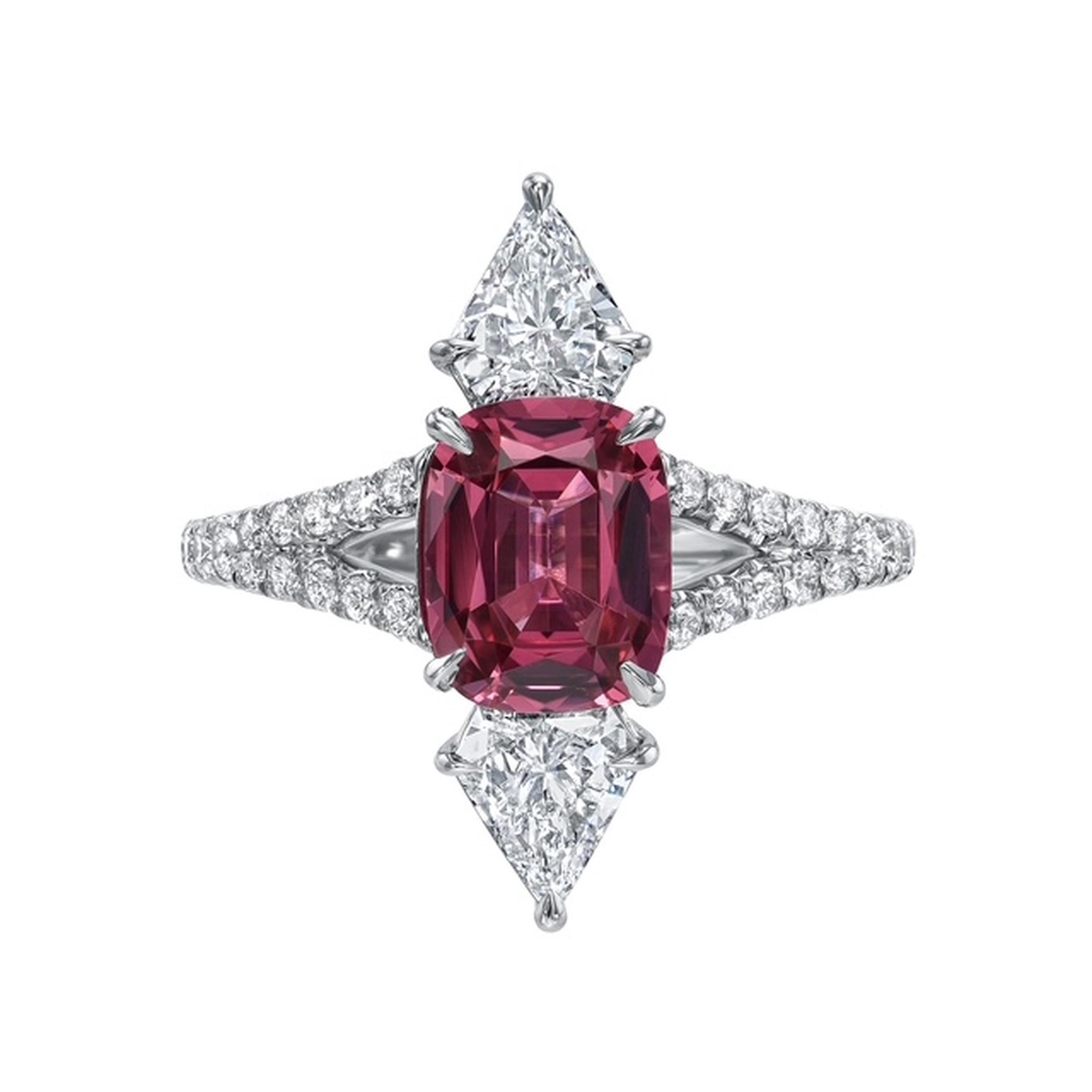 Prächtiger rosa-roter Spinell und Diamant-Platinring - Luxus-Schmuck nach Maß im Angebot 1