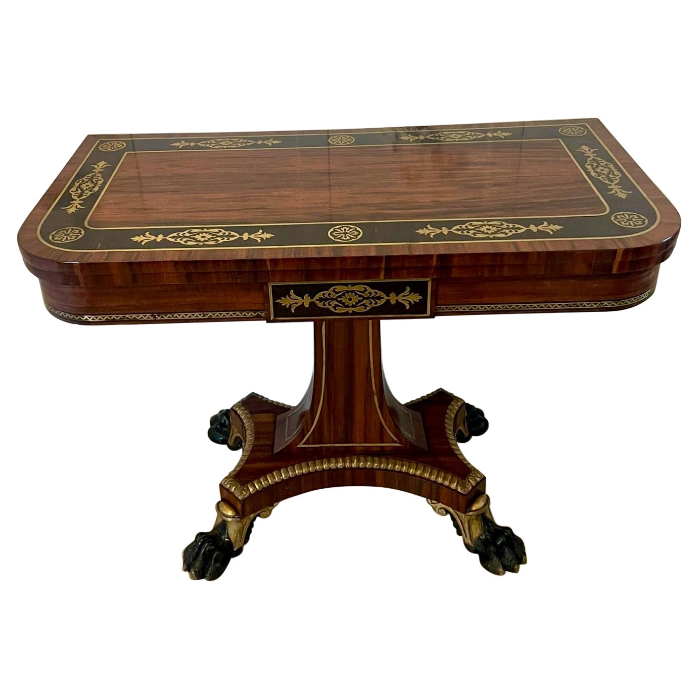 Magnífica mesa de salón/tarjeta de palisandro con incrustaciones de latón de la época de Jorge III en venta