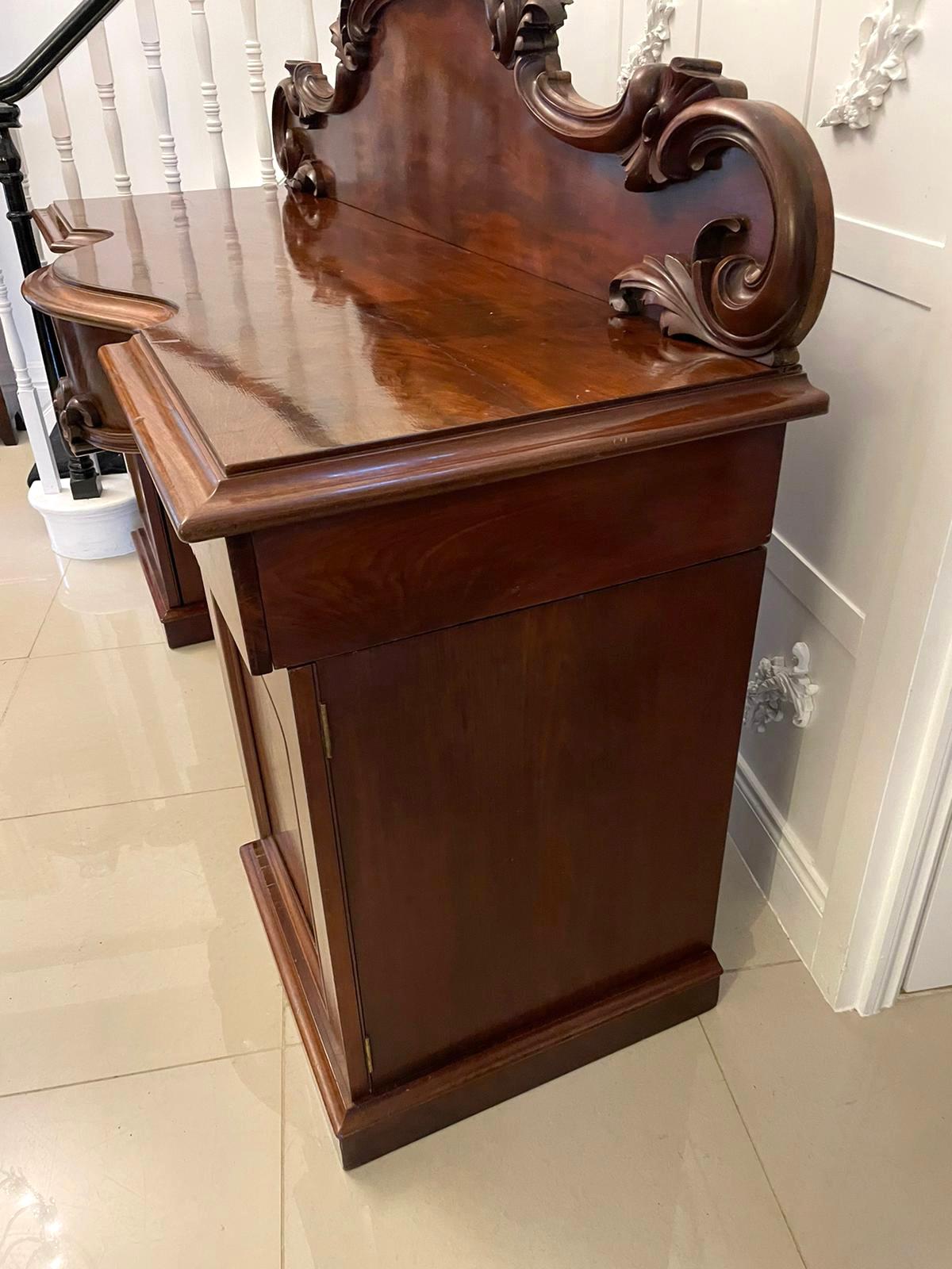 Magnificent Quality Antique Victorian Mahogany Sideboard For Sale 8