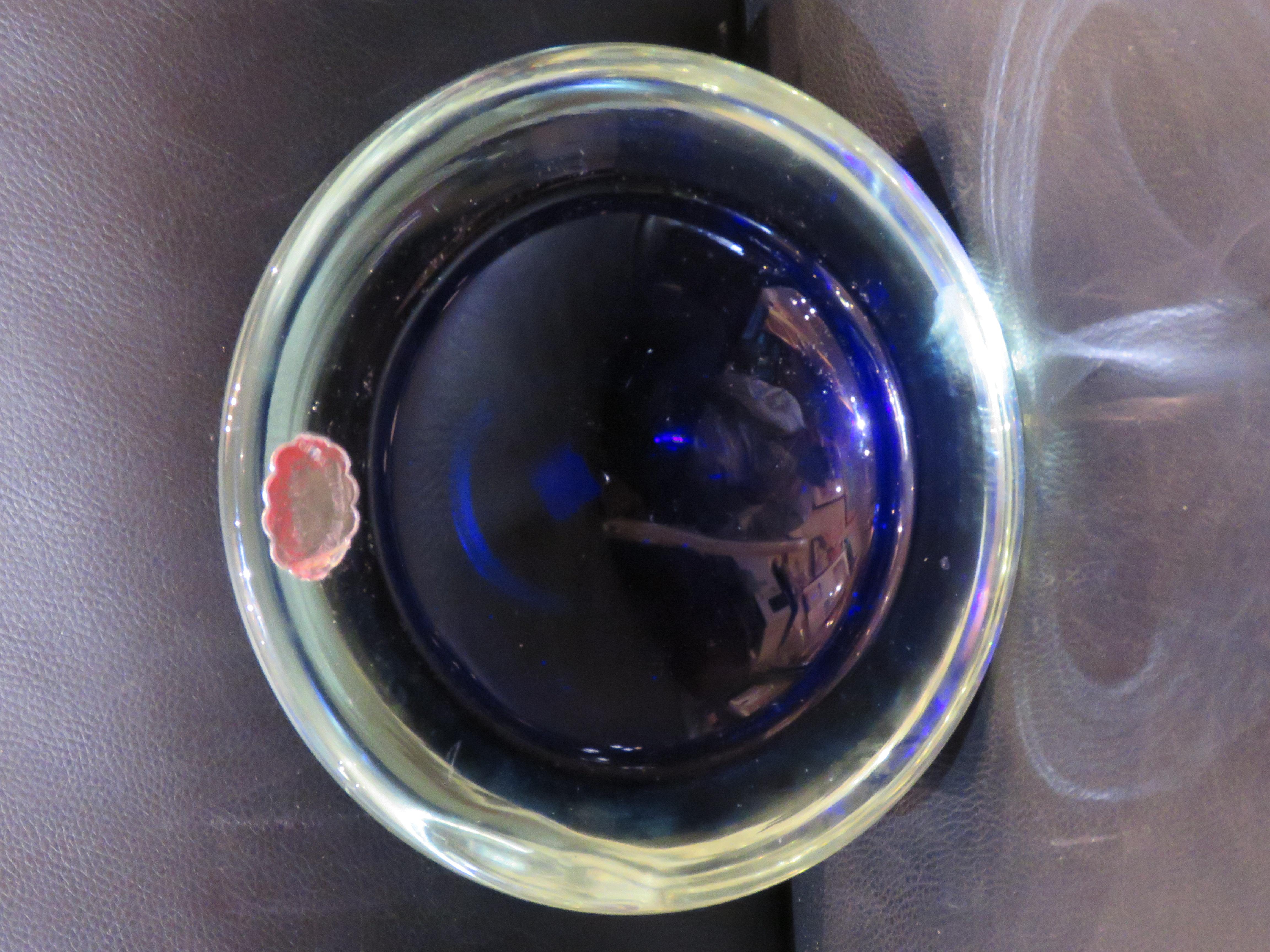 Magnífico cuenco grande de cristal cobalto/claro Seguso de Murano italiano de los años 40 en Bueno estado para la venta en New York, NY
