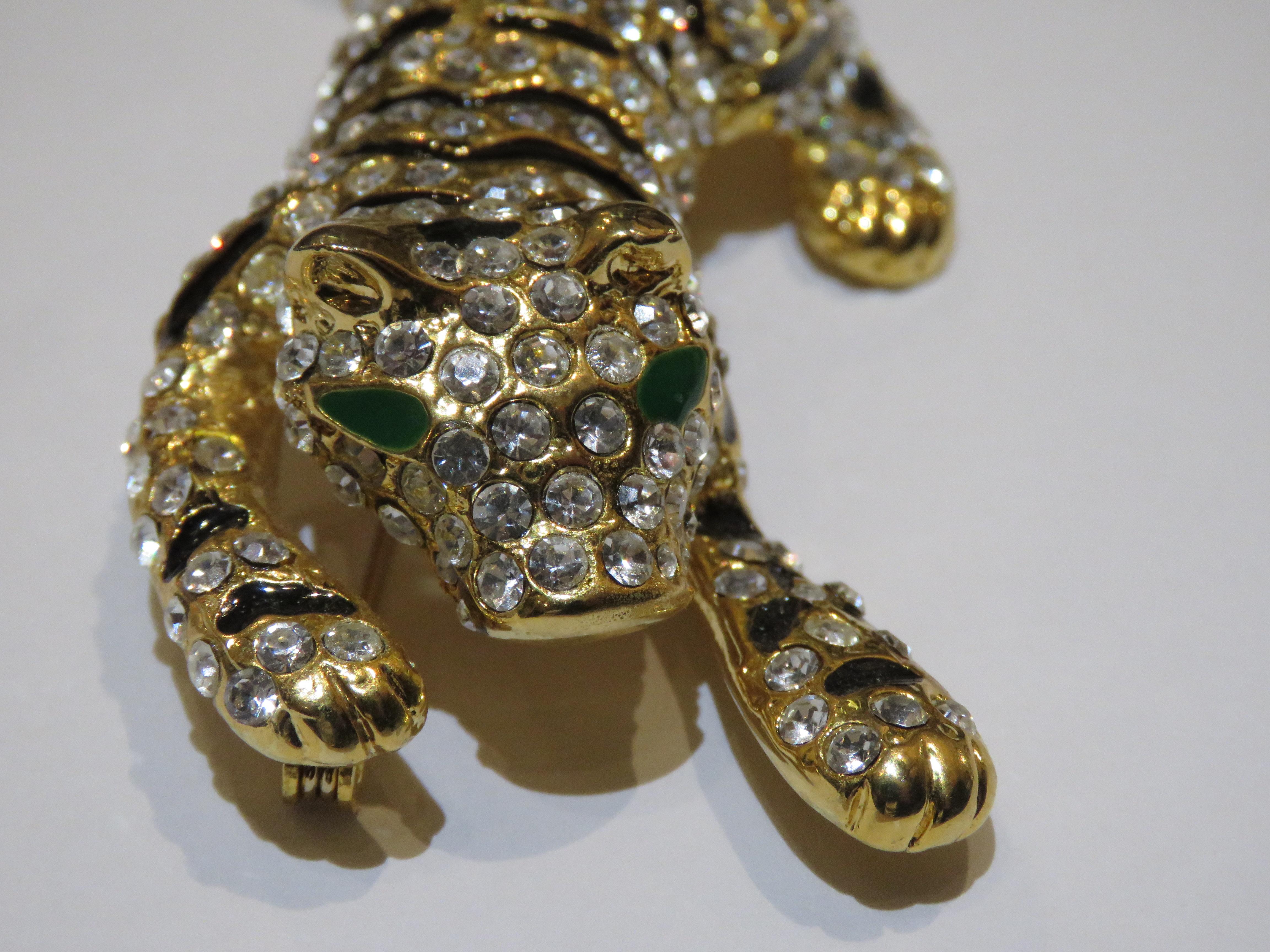 Magnífico alfiler de broche de pantera de los años 80 de NYC Estate Rare 18KT Overlaid Glittering en venta 1