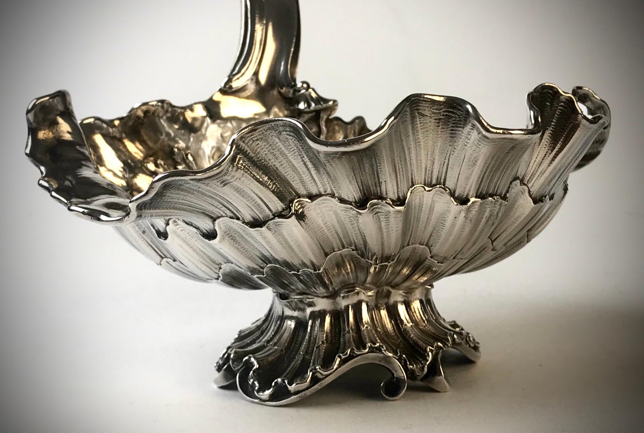 Magnificent Rare Solid Silver Sterling Sauce Boat France Sormani Paris For Sale 3