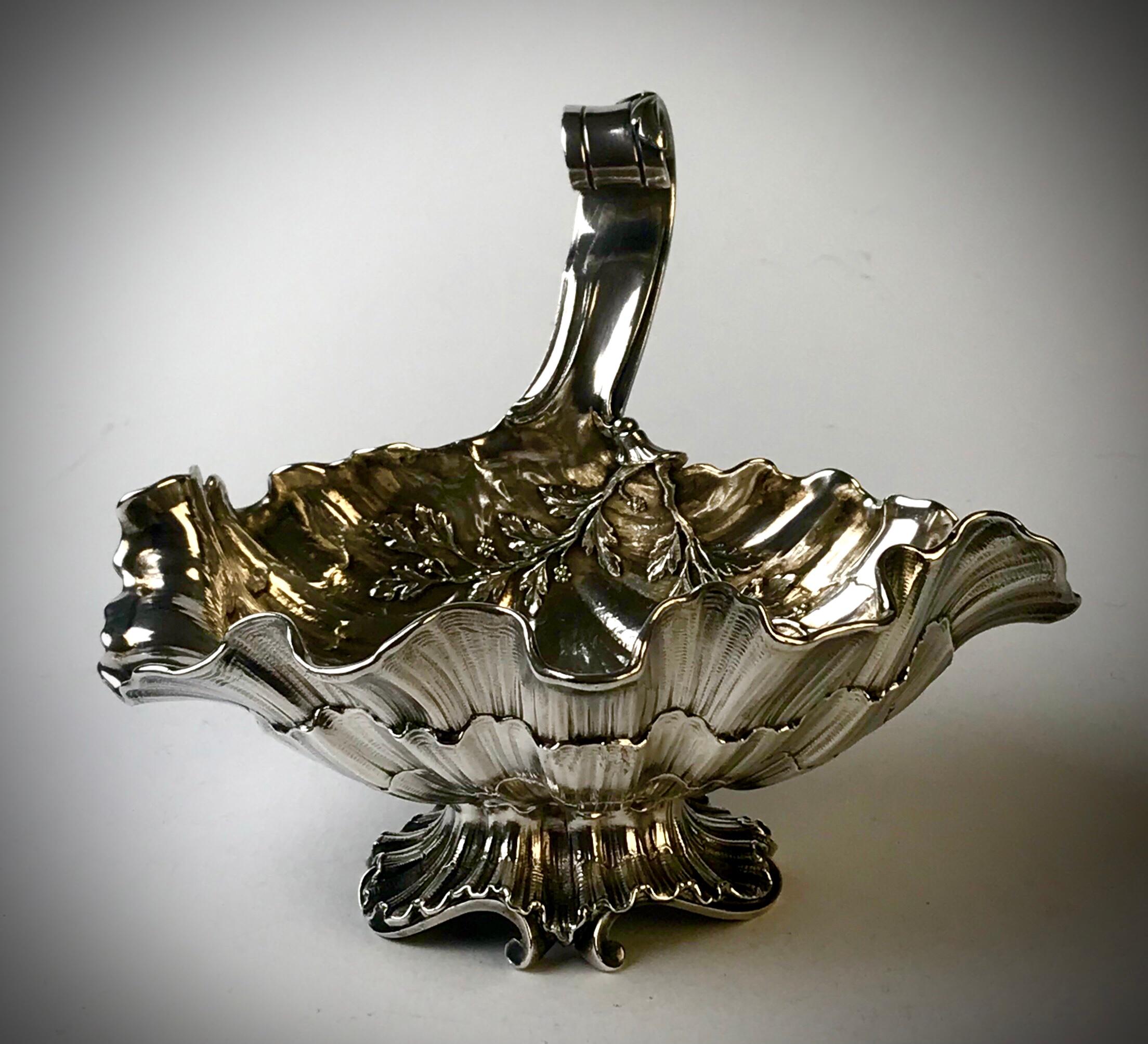 Magnificent Rare Solid Silver Sterling Sauce Boat France Sormani Paris For Sale 4