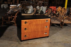 Magnífica cómoda Streamline Moderne restaurada de John Stuart, hacia 1935