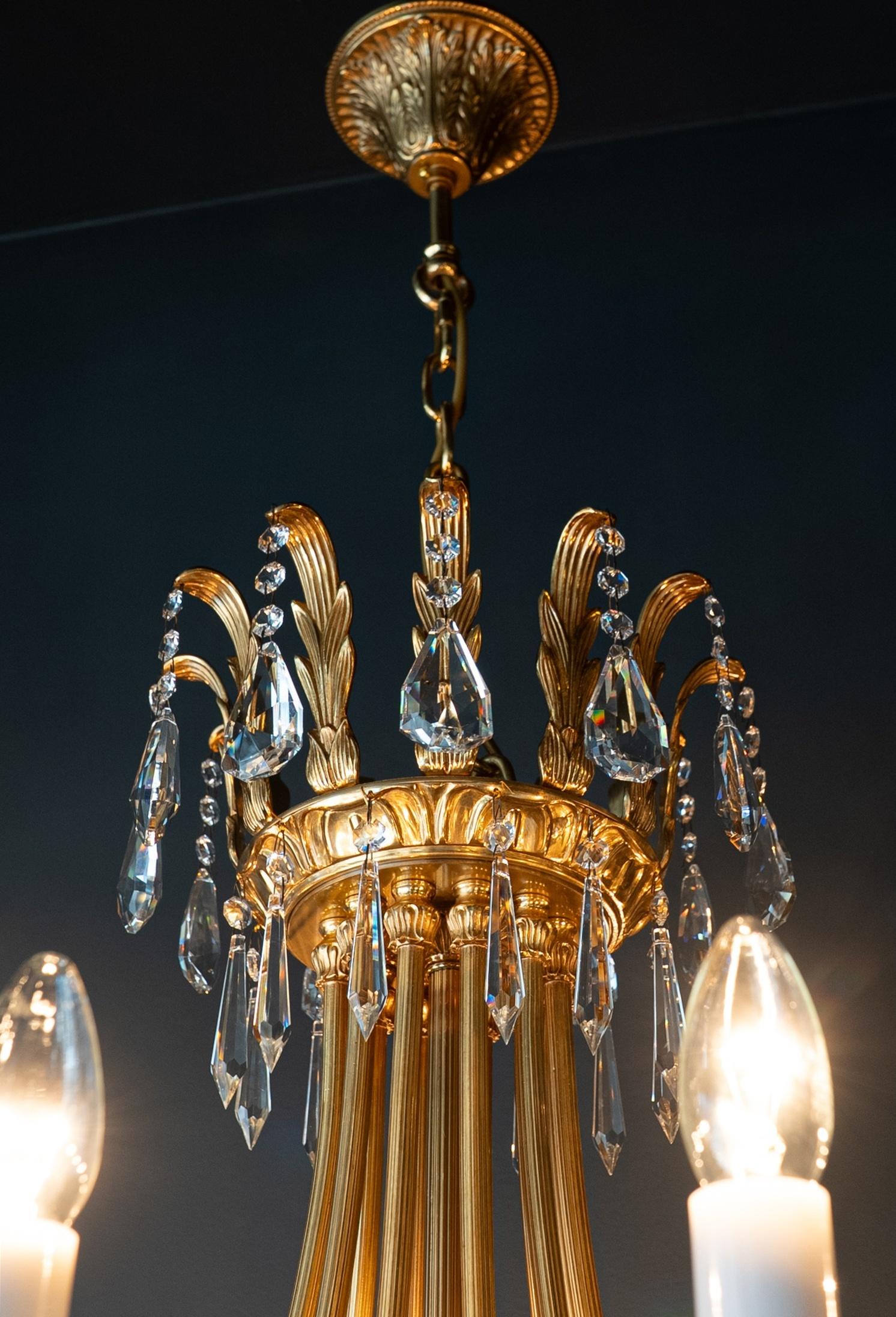 Magnífica Araña Rococó Latón Cristal Art Decó Luz Nuevo Estilo Antiguo Anudado a mano en venta