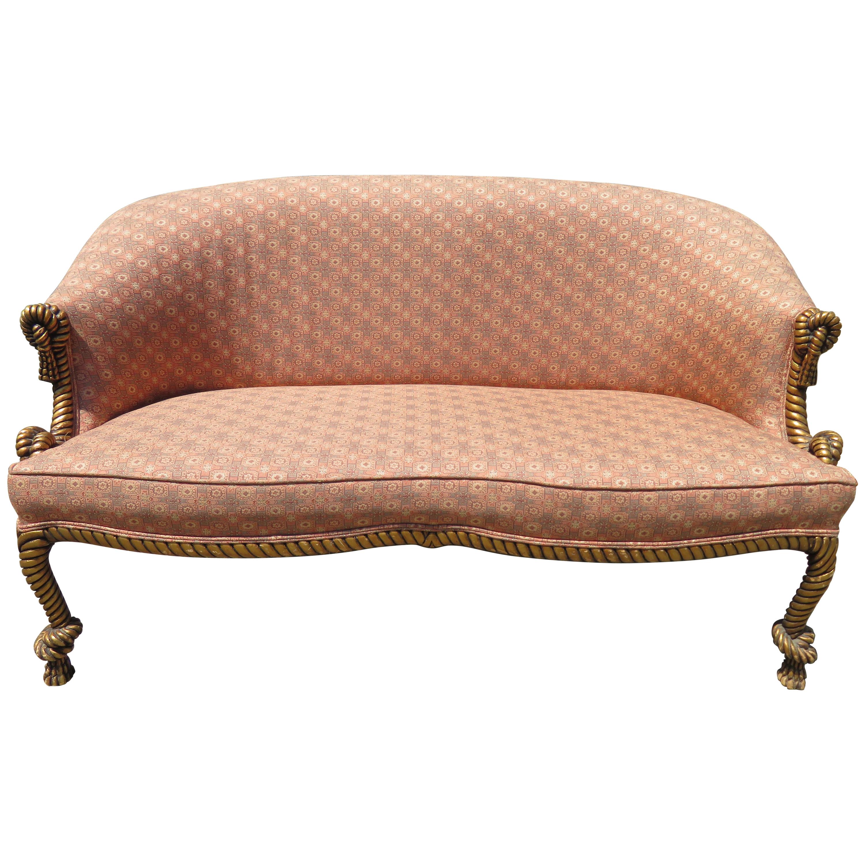 Magnifique canapé doré en corde et pampilles de style Regency moderne Dorothy Draper