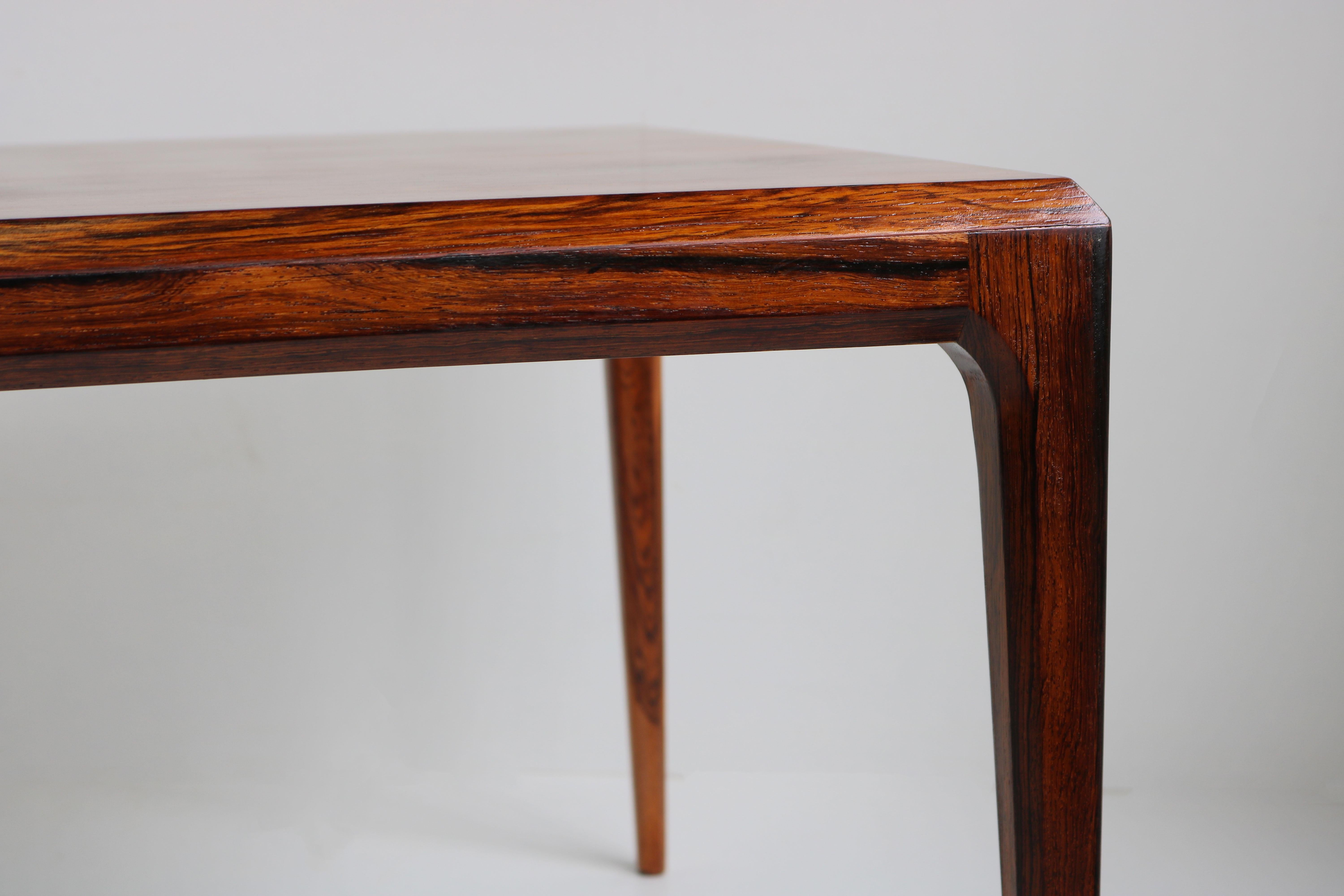 Magnificent Rosewood Coffee Table by Johannes Andersen for CFC Silkeborg, 1950s For Sale 4