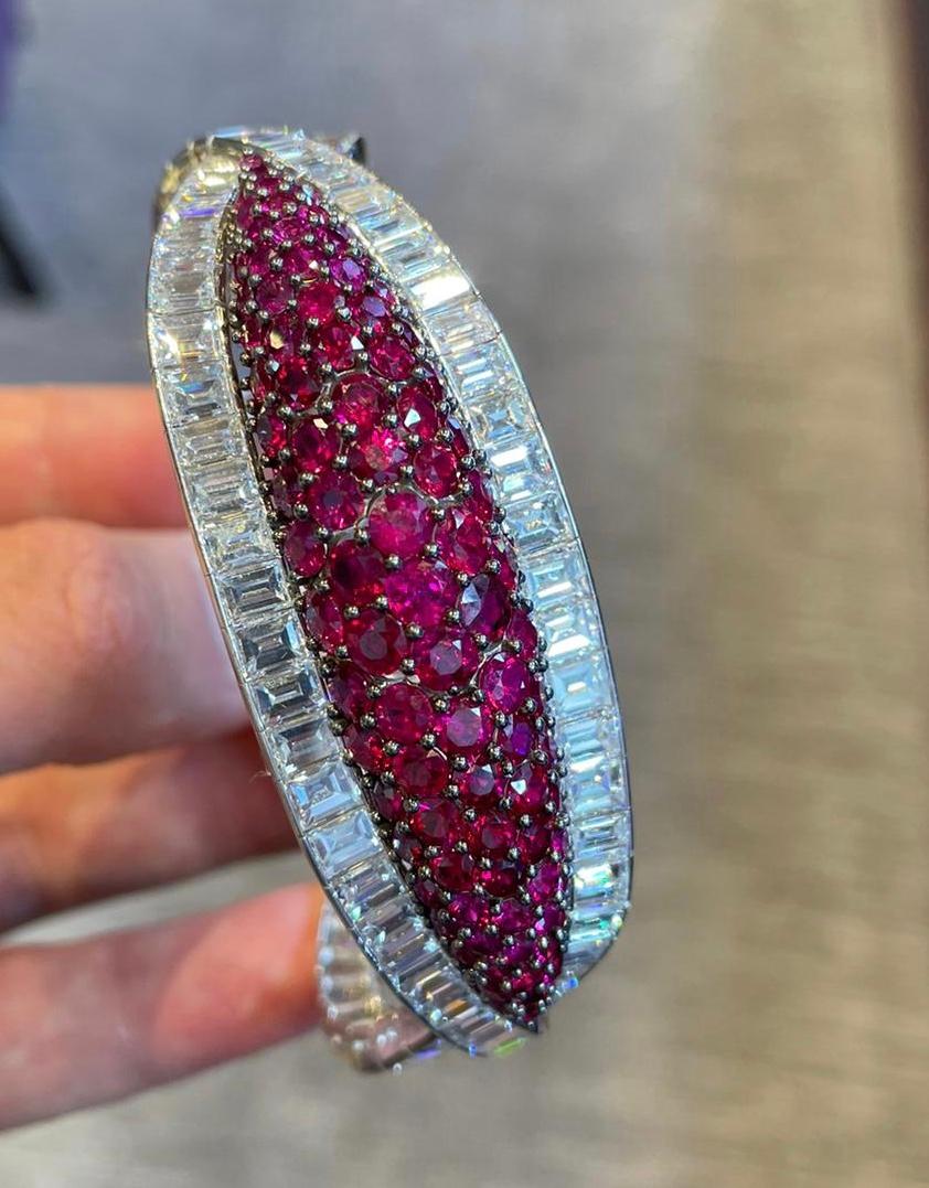 David Webb Rubin- und Diamant-Armband (Smaragdschliff) im Angebot